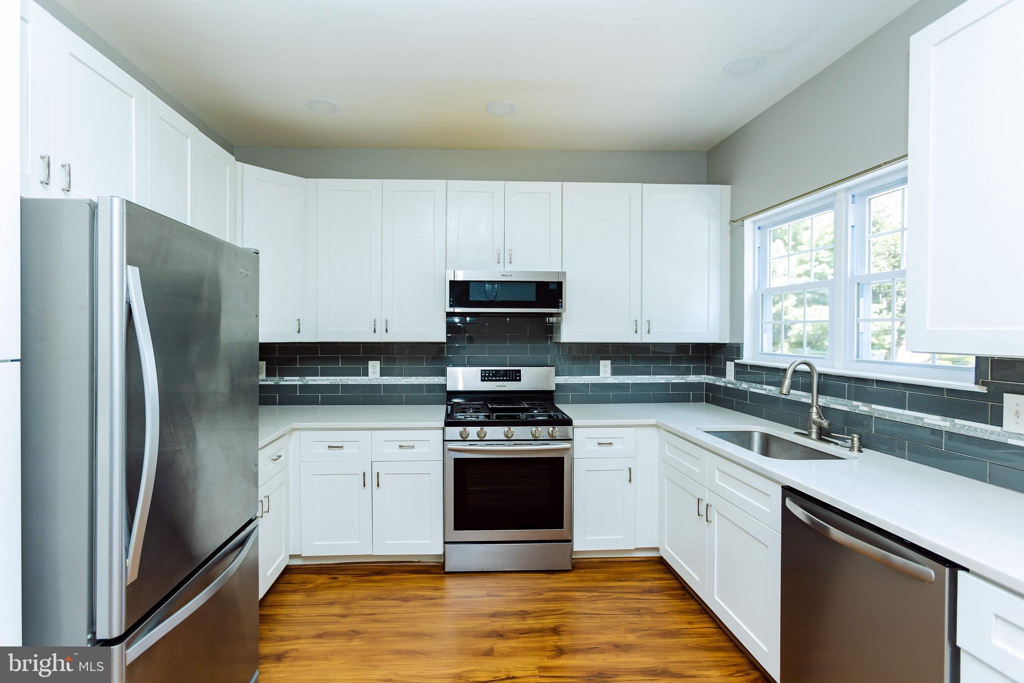 FOXRIDGE - Residential Lease