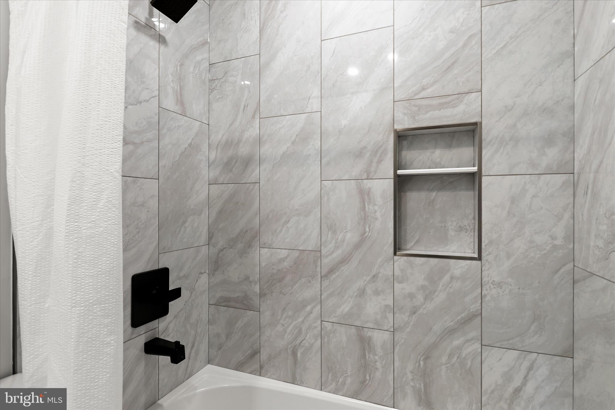 SPRINGDALE - Residential