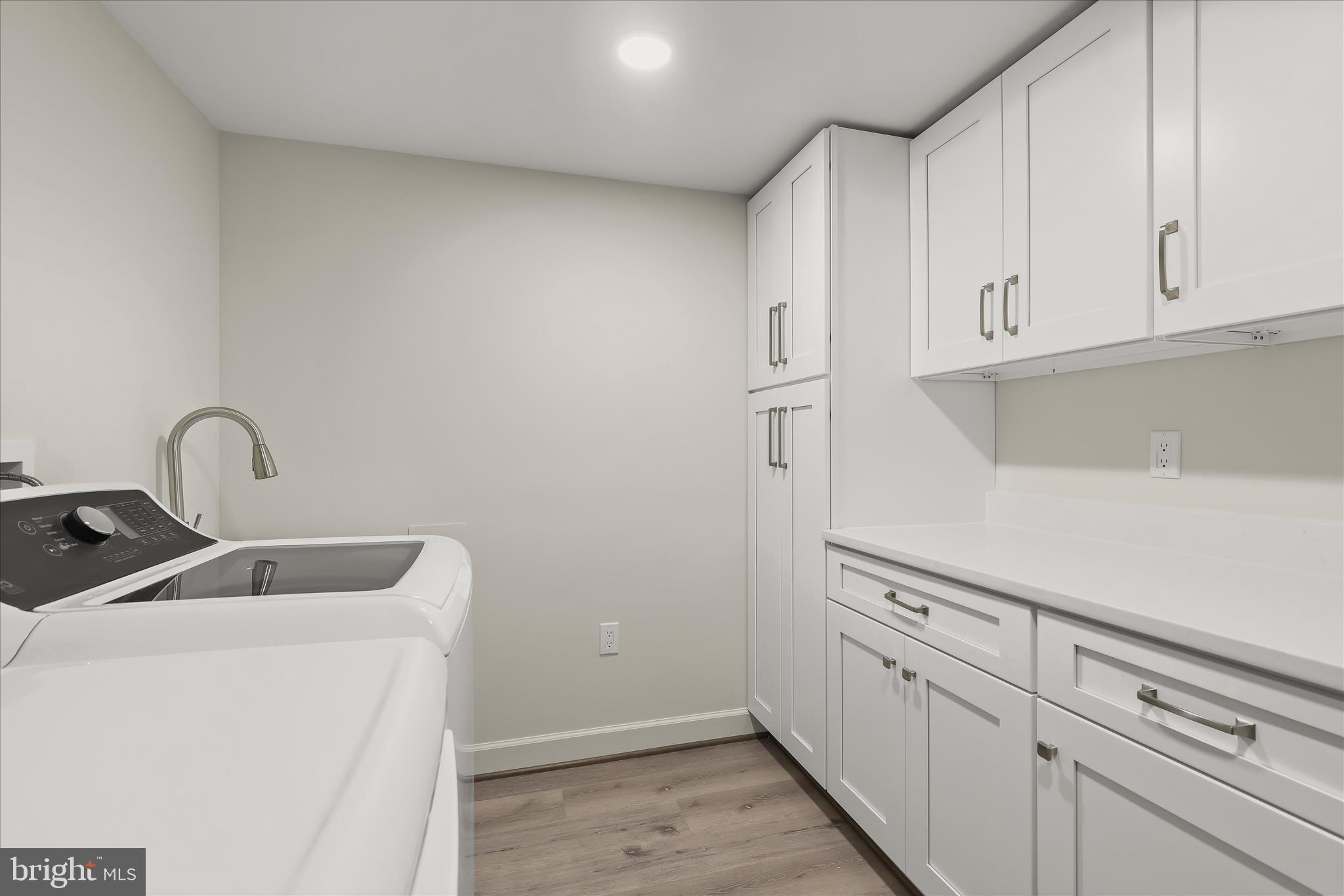 SPRINGDALE - Residential