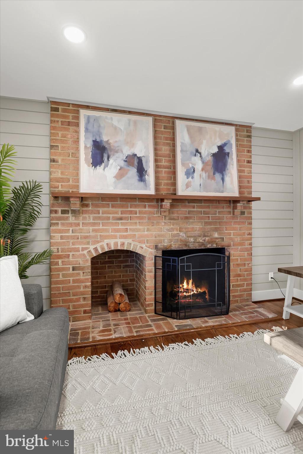 SPRINGDALE - Residential