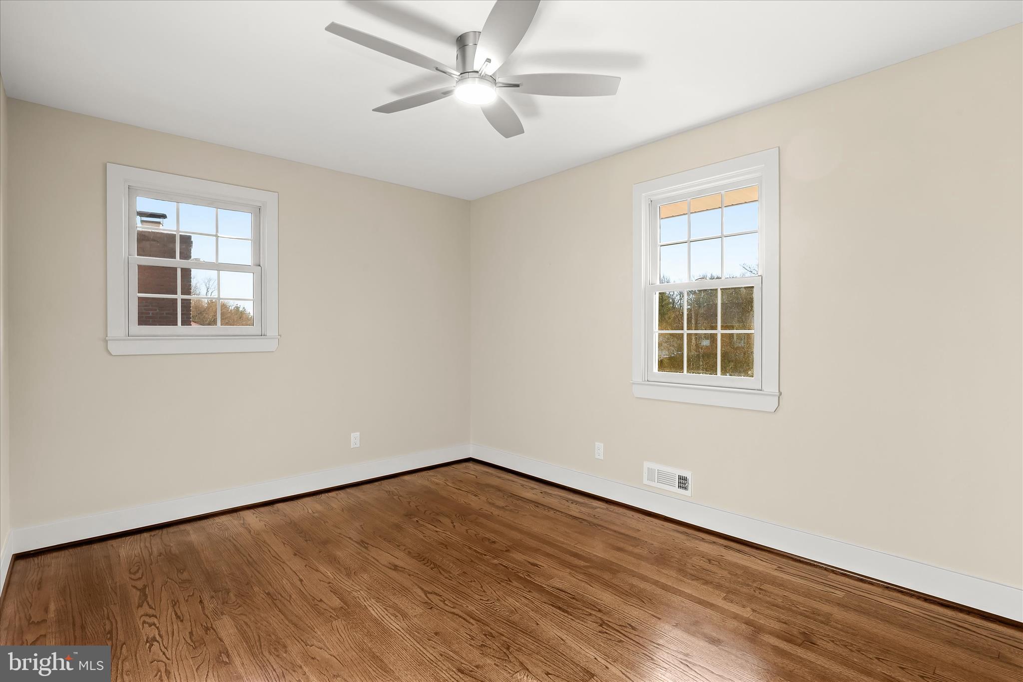 SPRINGDALE - Residential