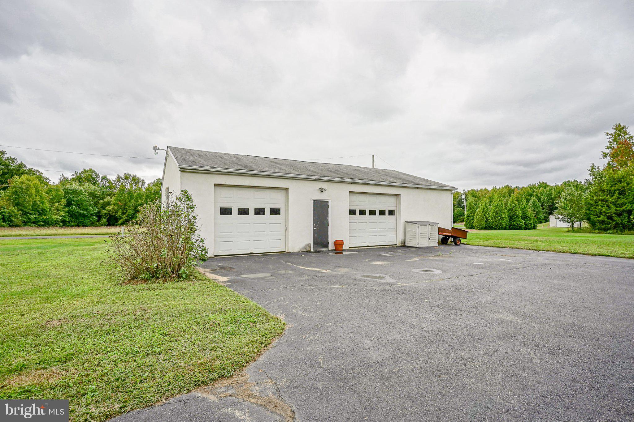 156 PENNSVILLE AUBURN ROAD