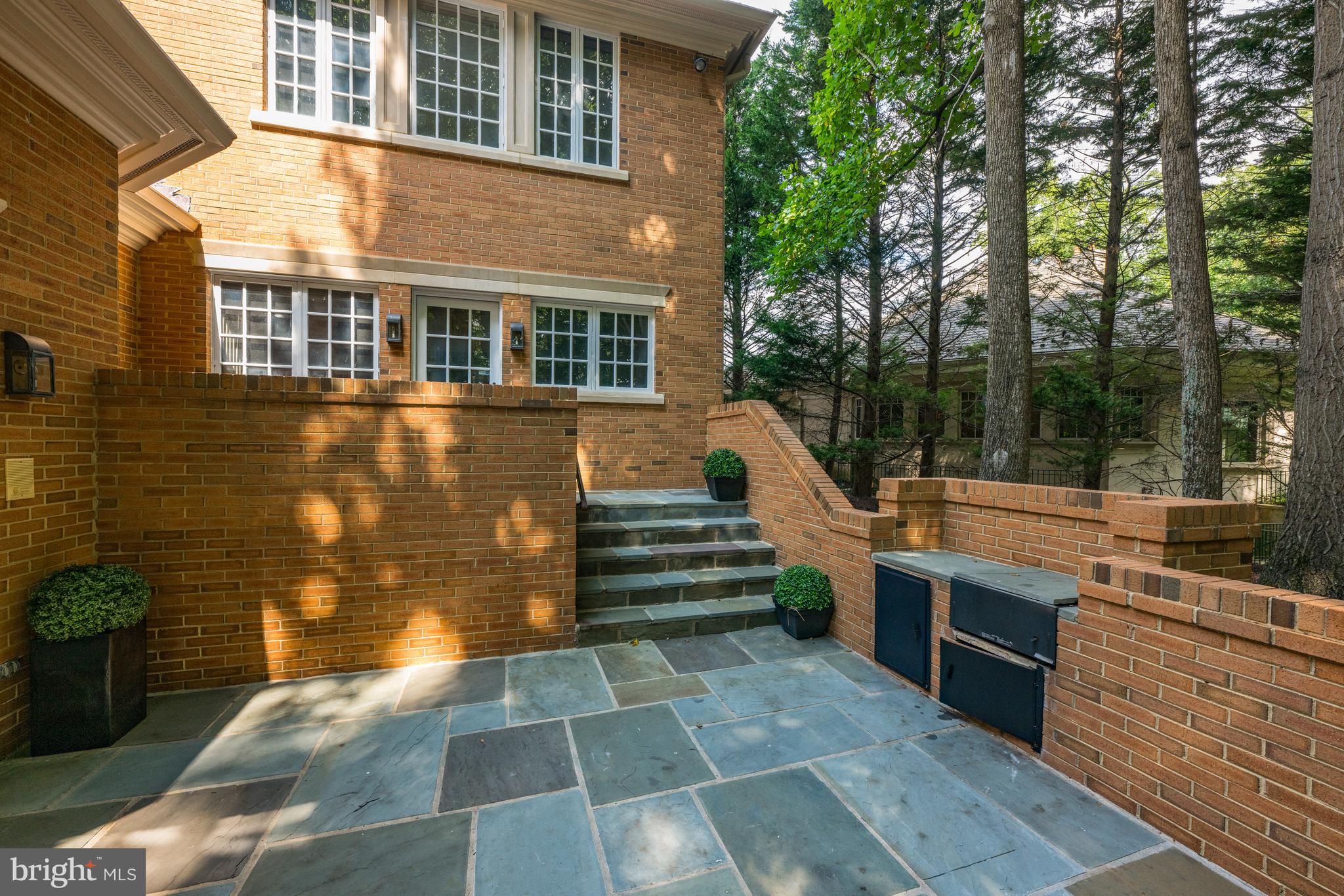 AVENEL - Residential