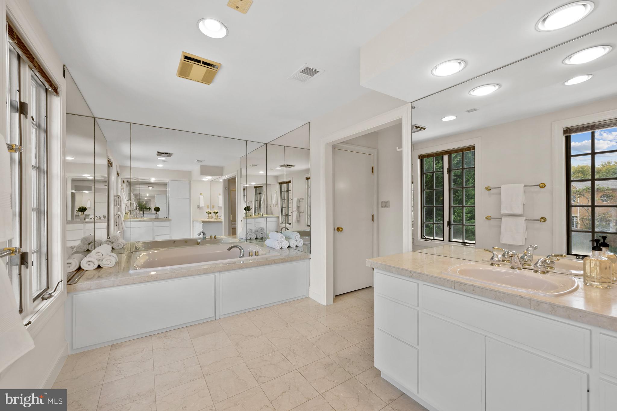 AVENEL - Residential