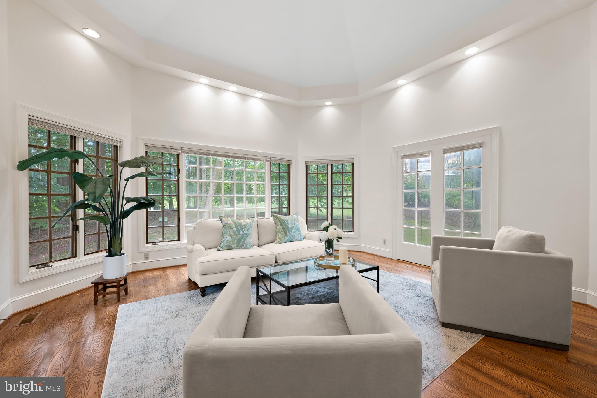 AVENEL - Residential