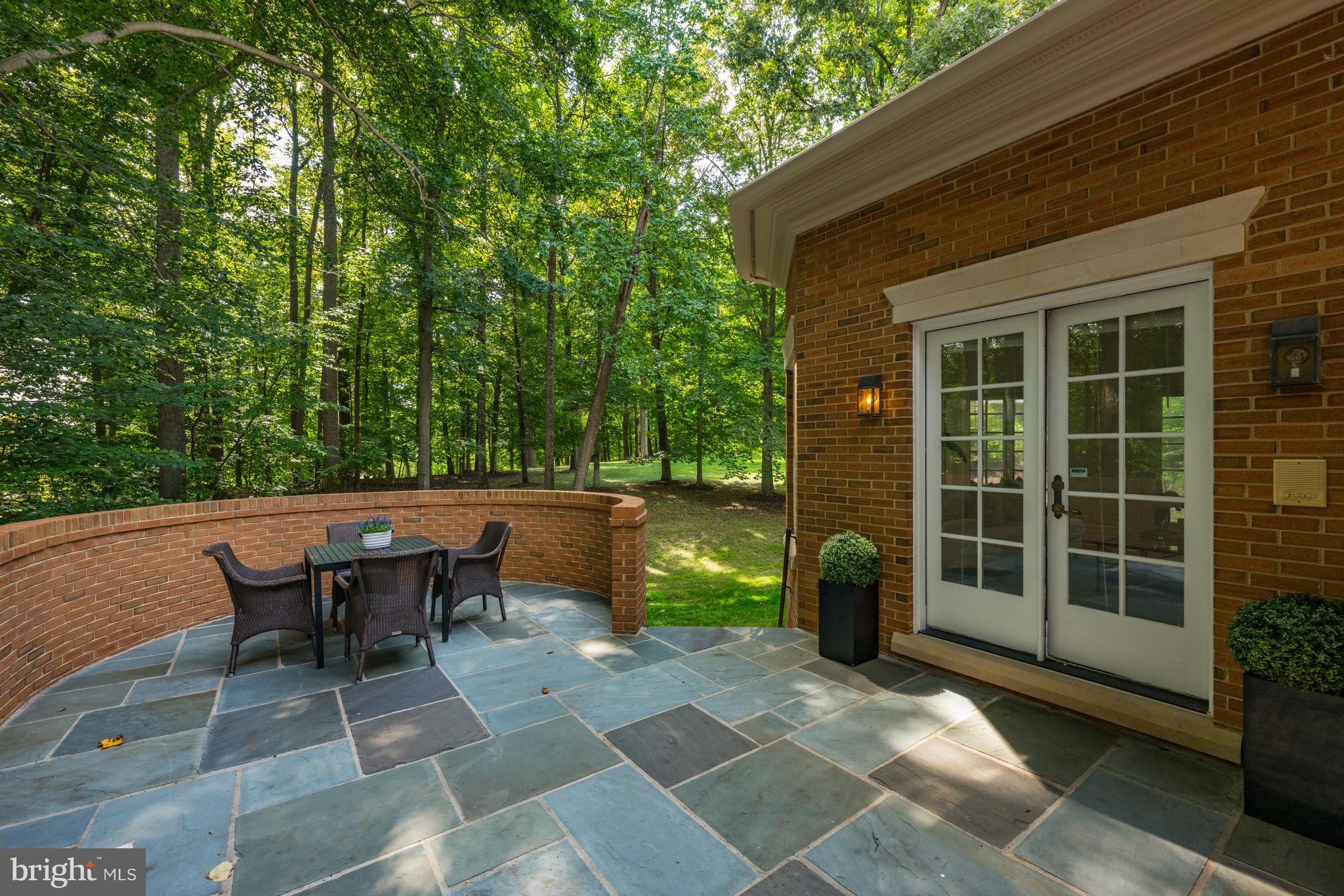 AVENEL - Residential