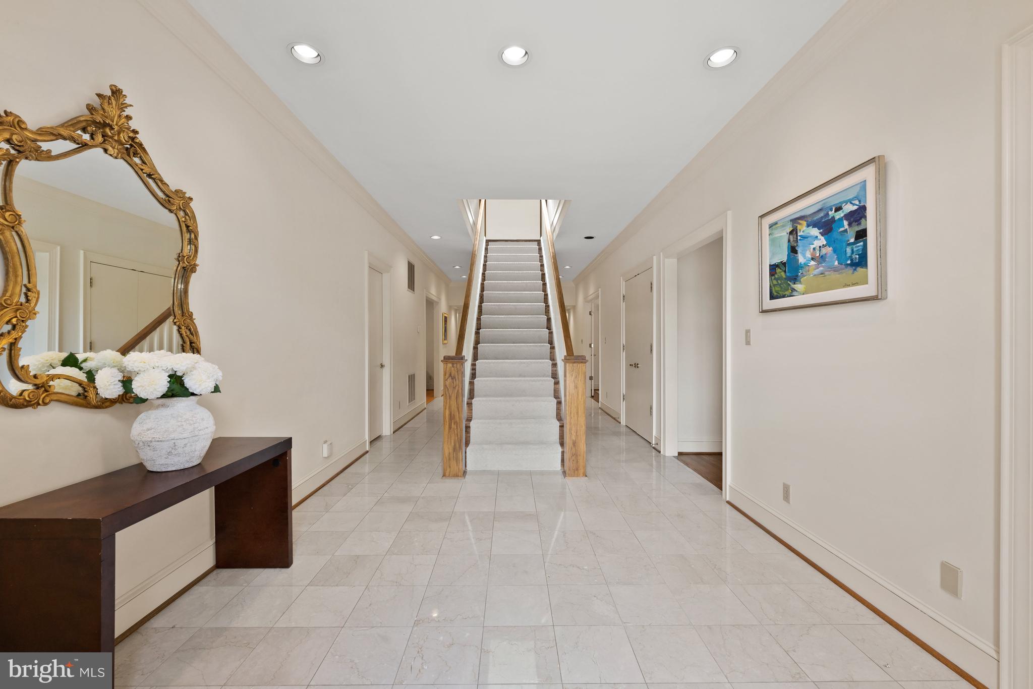 AVENEL - Residential