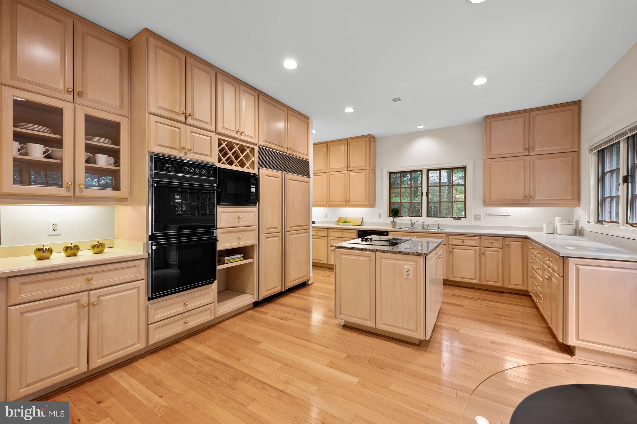 AVENEL - Residential