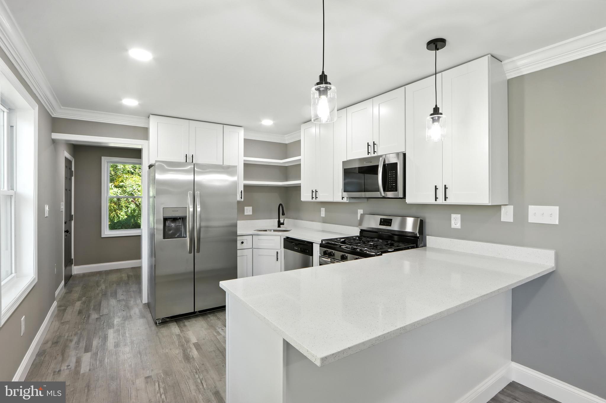 BROOKLYN HEIGHTS - Residential