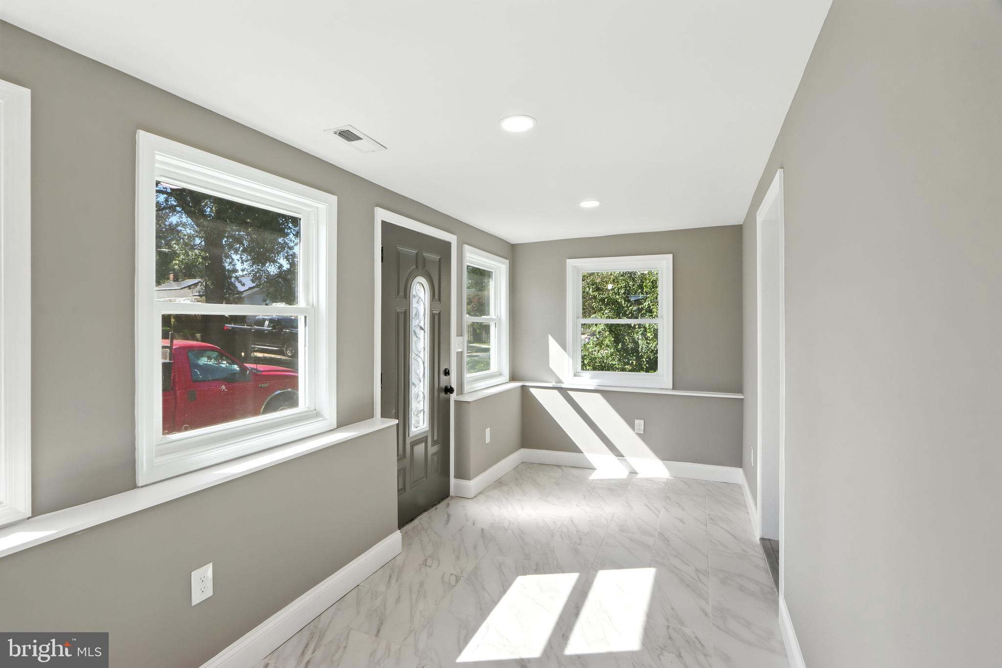 BROOKLYN HEIGHTS - Residential