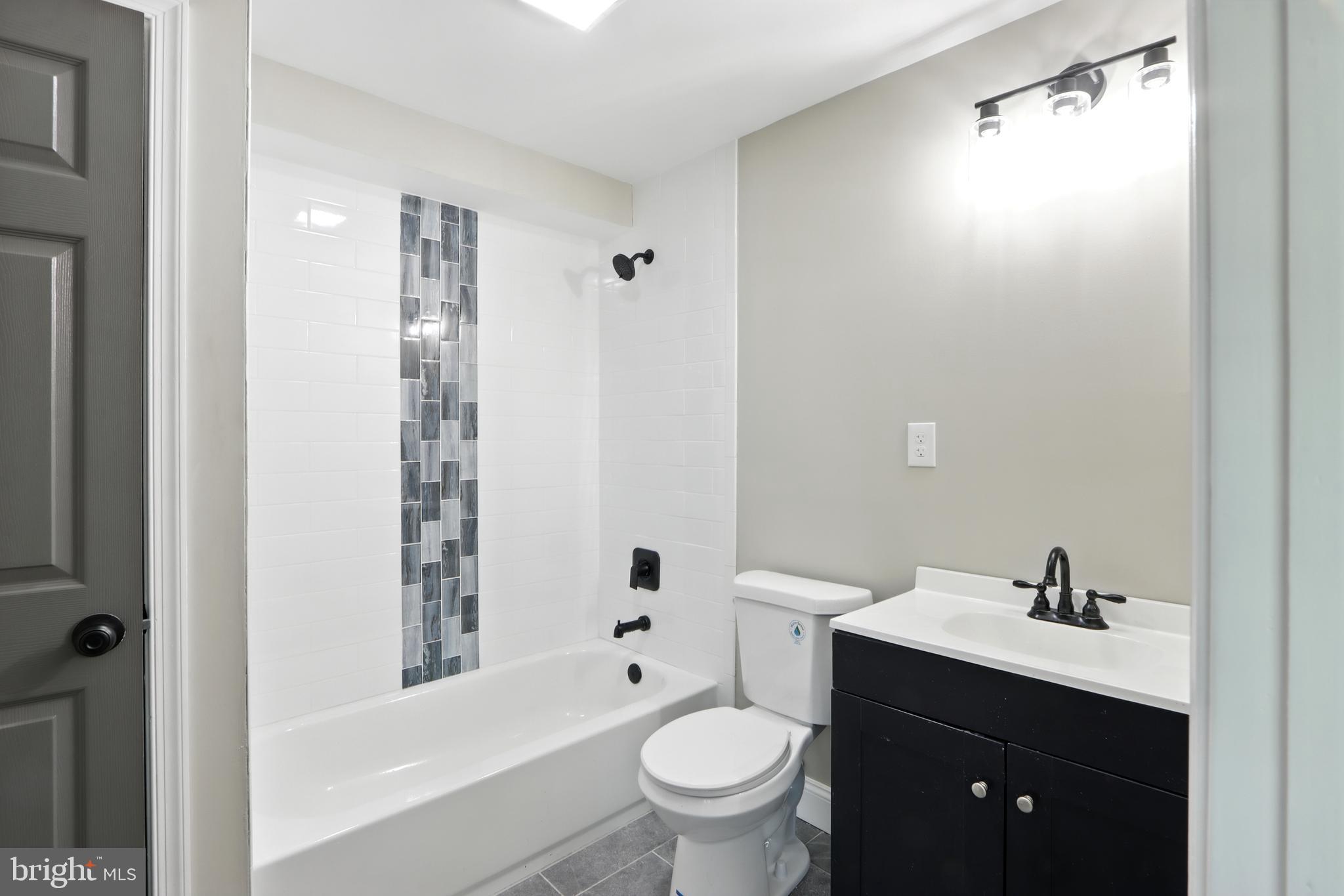 BROOKLYN HEIGHTS - Residential