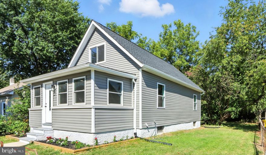 Step into this beautifully renovated 5-bedroom, 2.5 bath home where everything is brand new. Thoughtfully redesigned for modern living, the bright open-concept layout seamlessly connects the living room, dining area, and stunning kitchen—perfect for entertaining or everyday comfort. The kitchen is a true showstopper, featuring sleek quartz countertops, stainless steel appliances, and custom cabinetry. Stylish and durable LVP flooring flows throughout the home, combining elegance with low-maintenance living.
The main level offers two spacious bedrooms and a full bathroom, while the upper level features two additional bedrooms and another full bath—ideal for families, guests, or a home office. The fully finished basement adds valuable living space with a bedroom and half bathroom, perfect for extended living or guest accommodations.
Major updates include a new roof, siding, windows, HVAC system, and water heater, providing peace of mind for years to come. This turnkey home showcases top-to-bottom upgrades and timeless finishes—don’t miss your opportunity. Schedule your showing today!