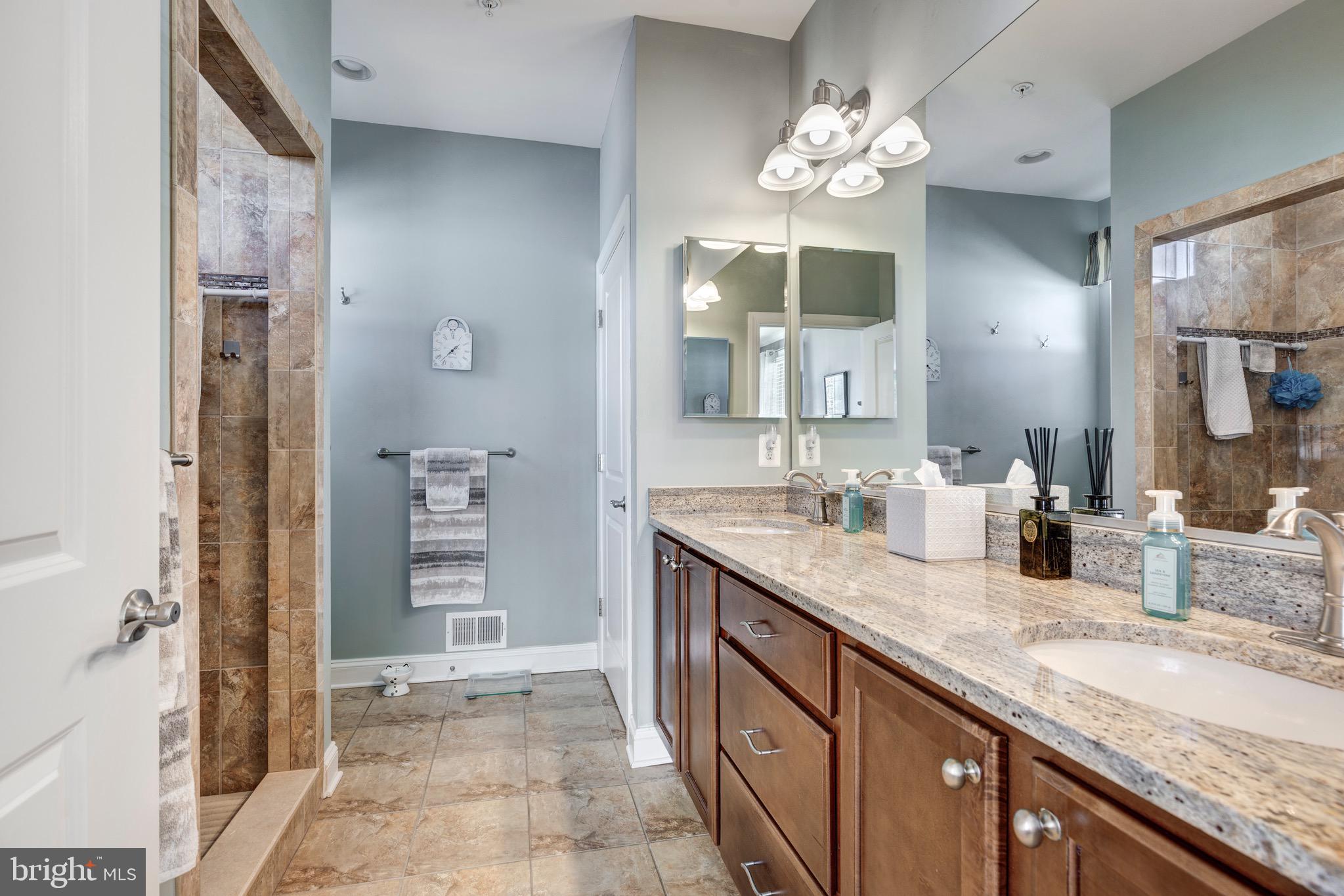 CASTLEFIELD - Residential