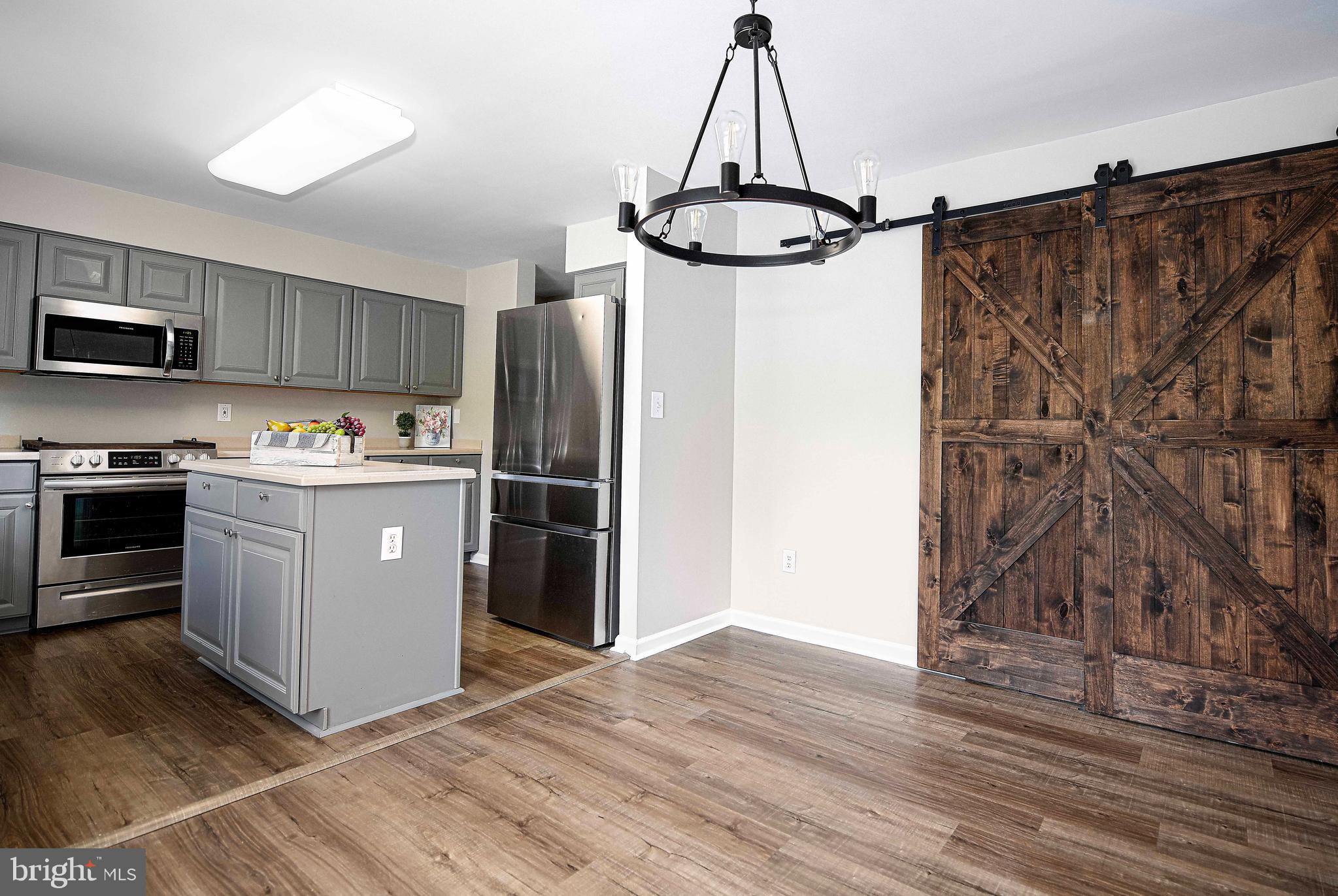 BEACON POINT - Residential