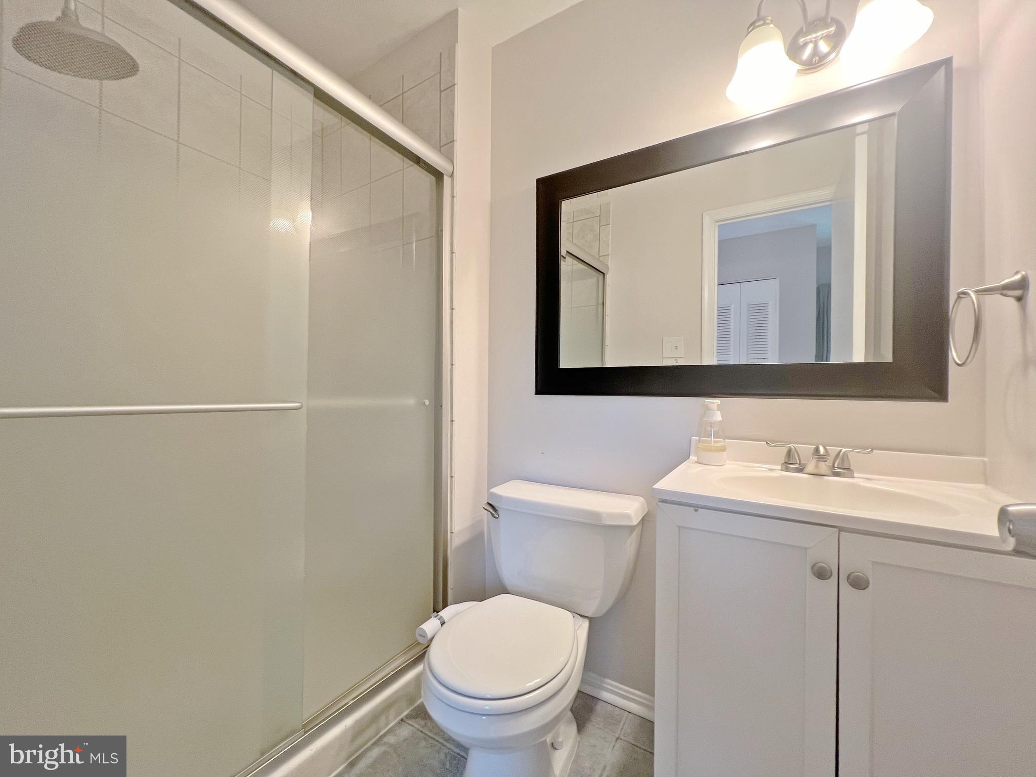 GLEN COVE - Residential Lease