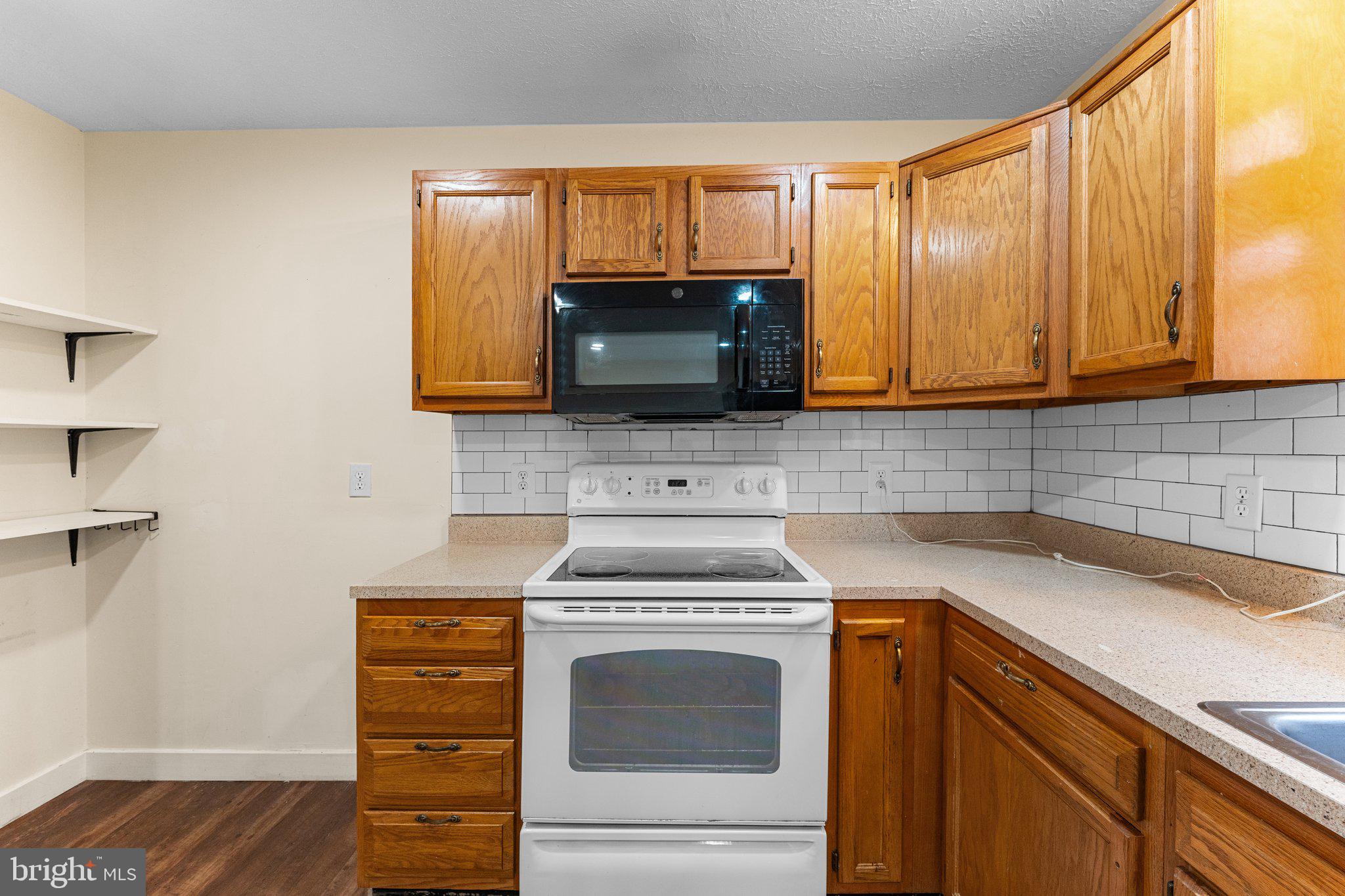 POTOMAC HILLS - Residential