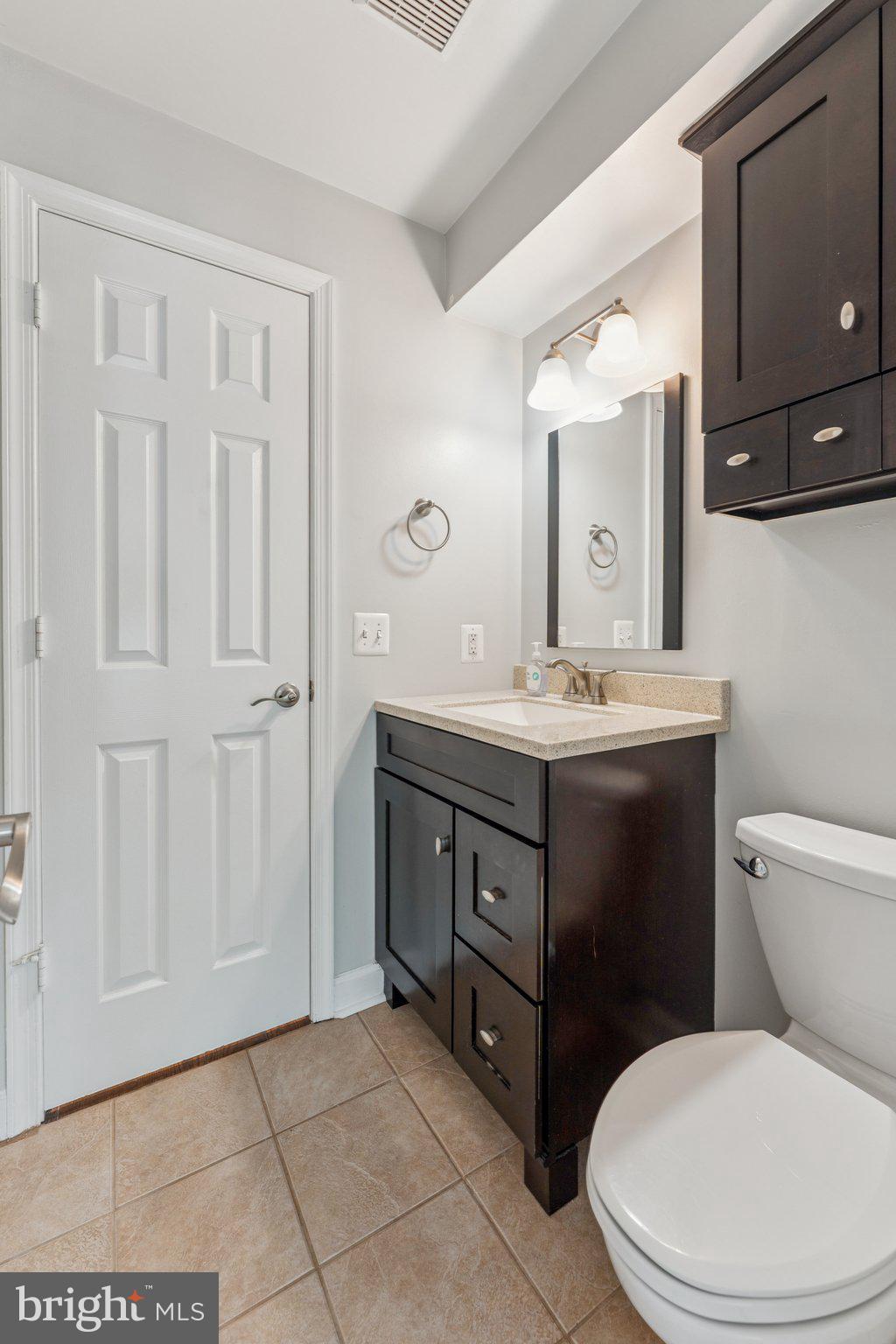 OXFORD HOUSE - Residential