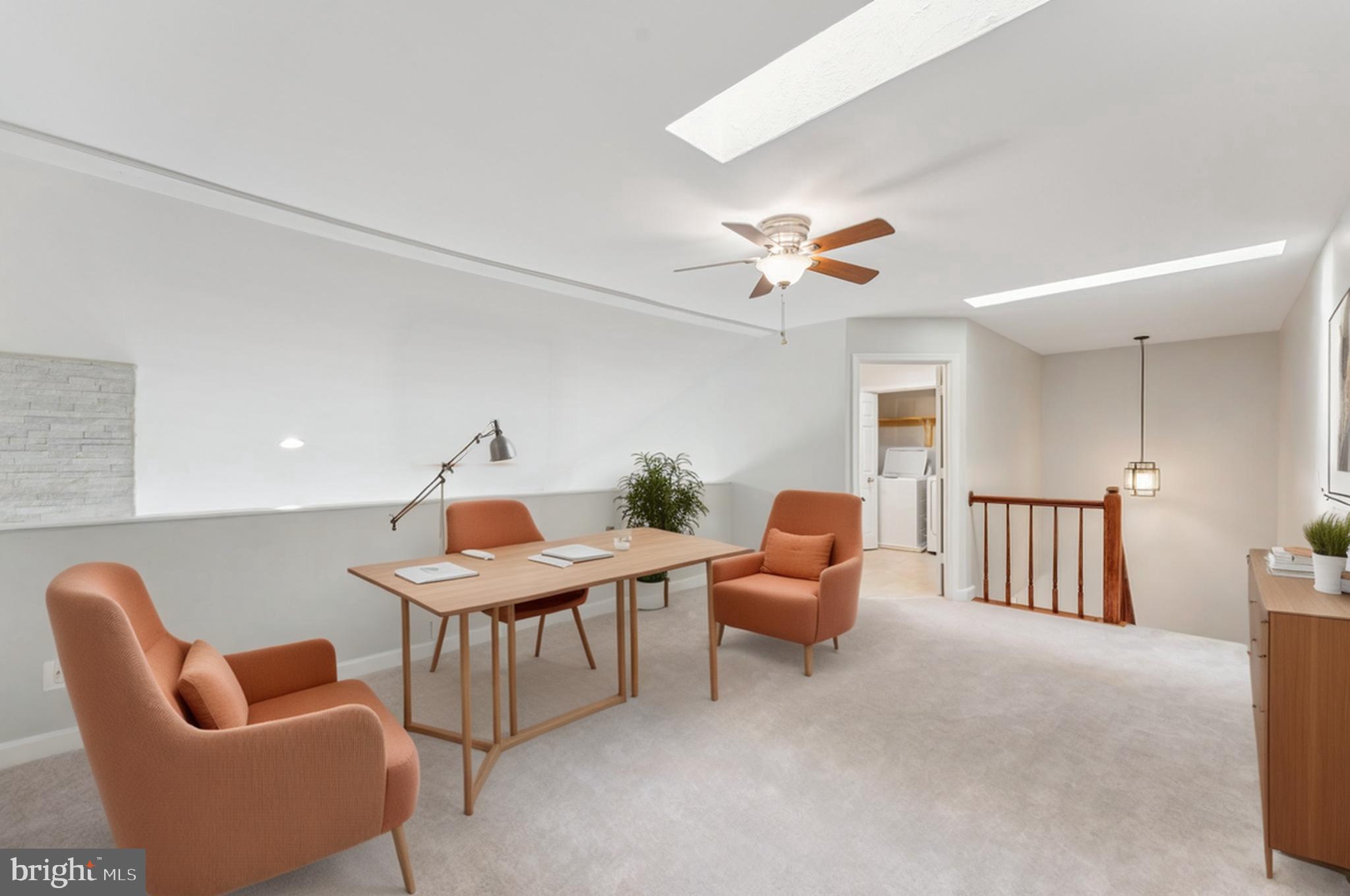 OXFORD HOUSE - Residential