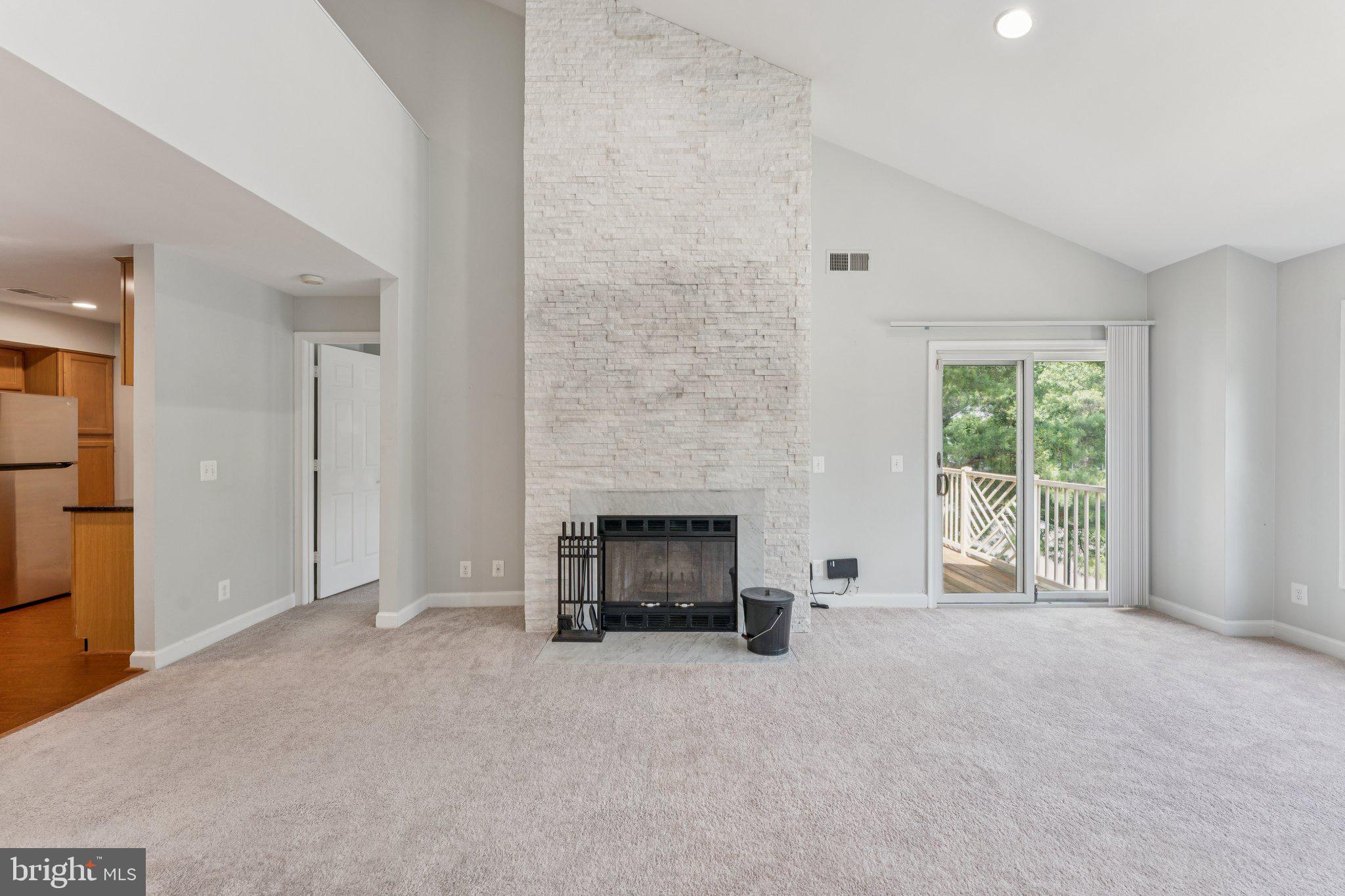 OXFORD HOUSE - Residential