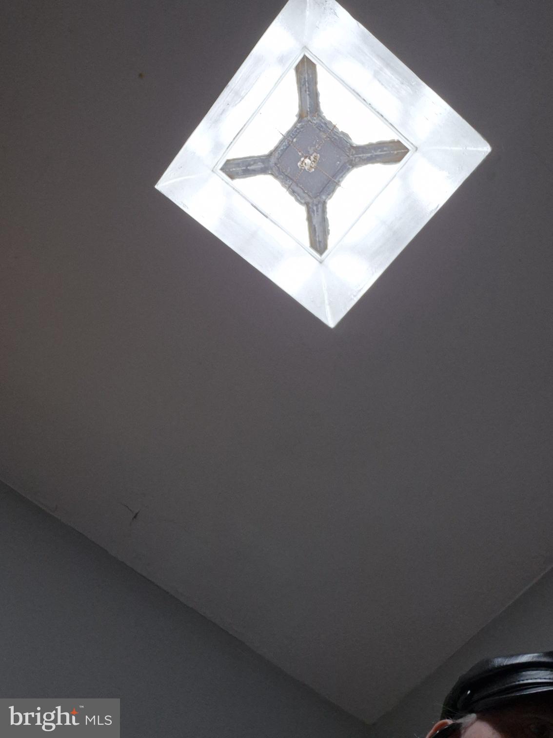 EDGECOMB - Residential Lease