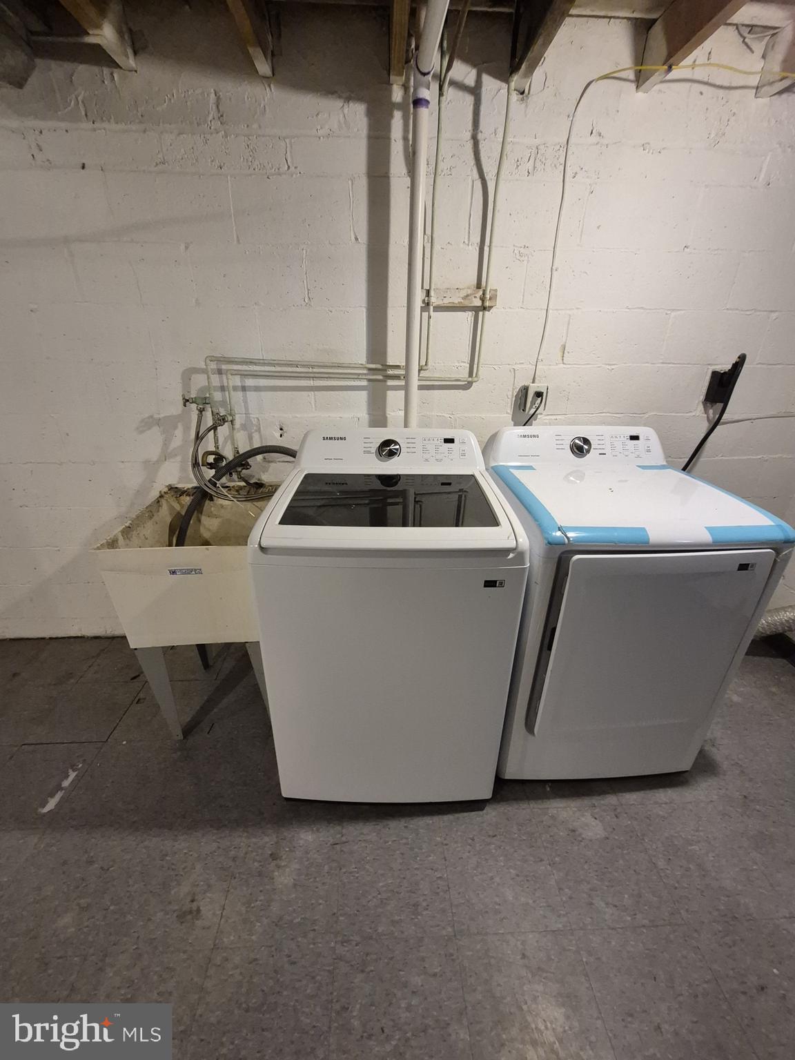 EDGECOMB - Residential Lease