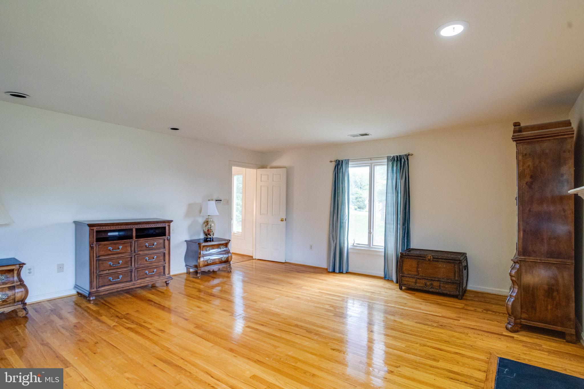 POTOMAC VIEW ESTATES - Residential