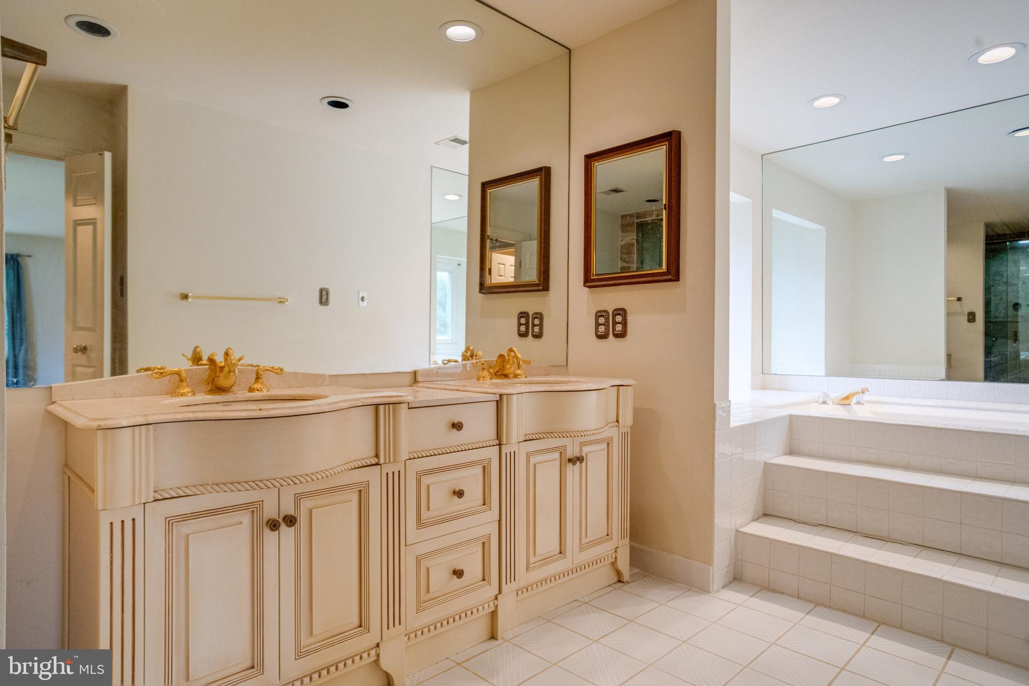 POTOMAC VIEW ESTATES - Residential