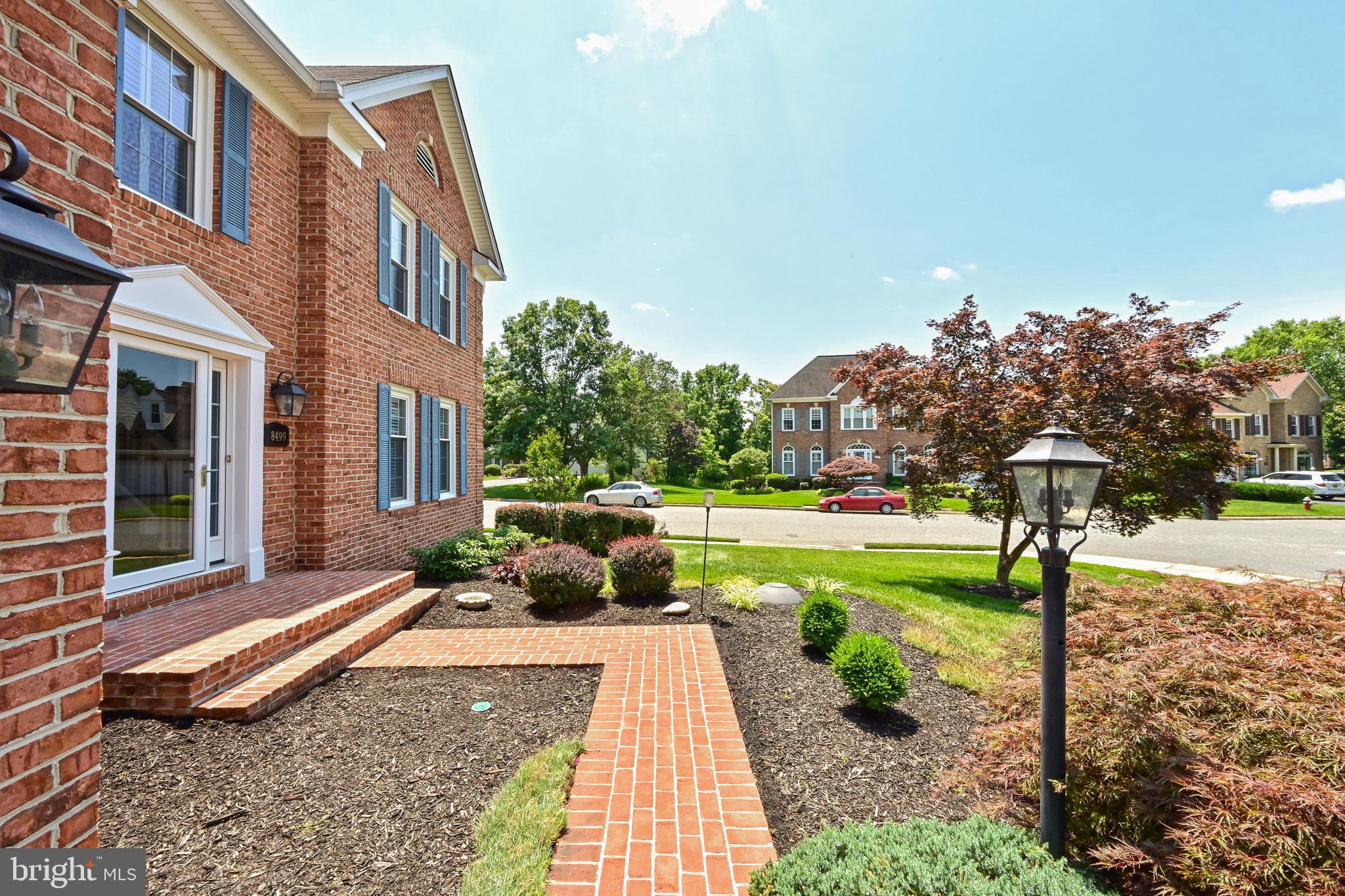 SILVERBROOK ESTATES - Residential