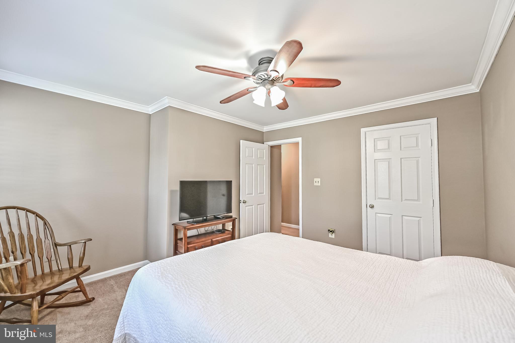 SILVERBROOK ESTATES - Residential