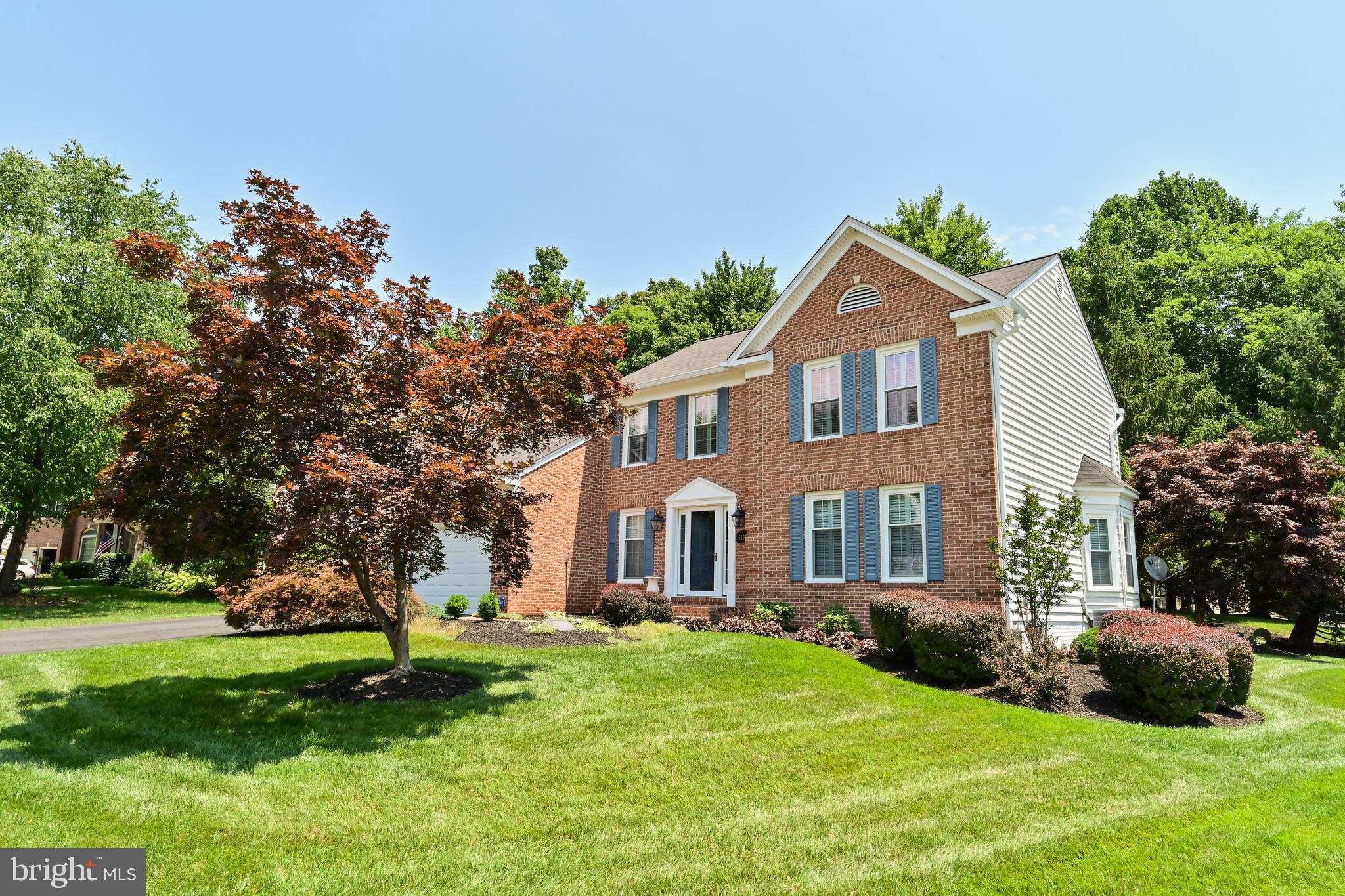 SILVERBROOK ESTATES - Residential