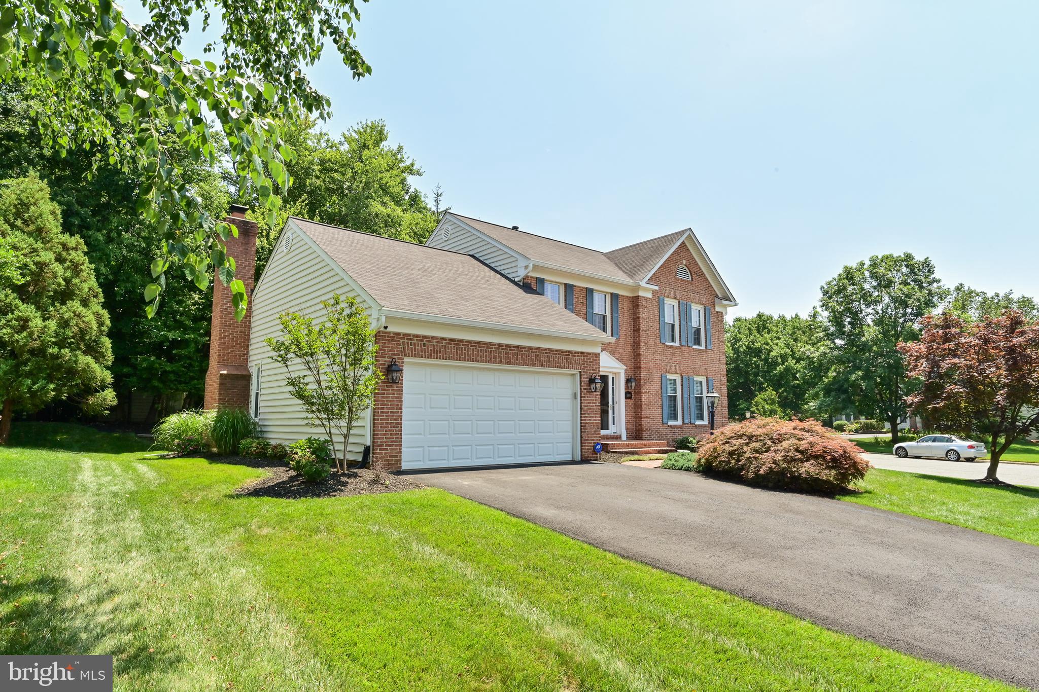 SILVERBROOK ESTATES - Residential