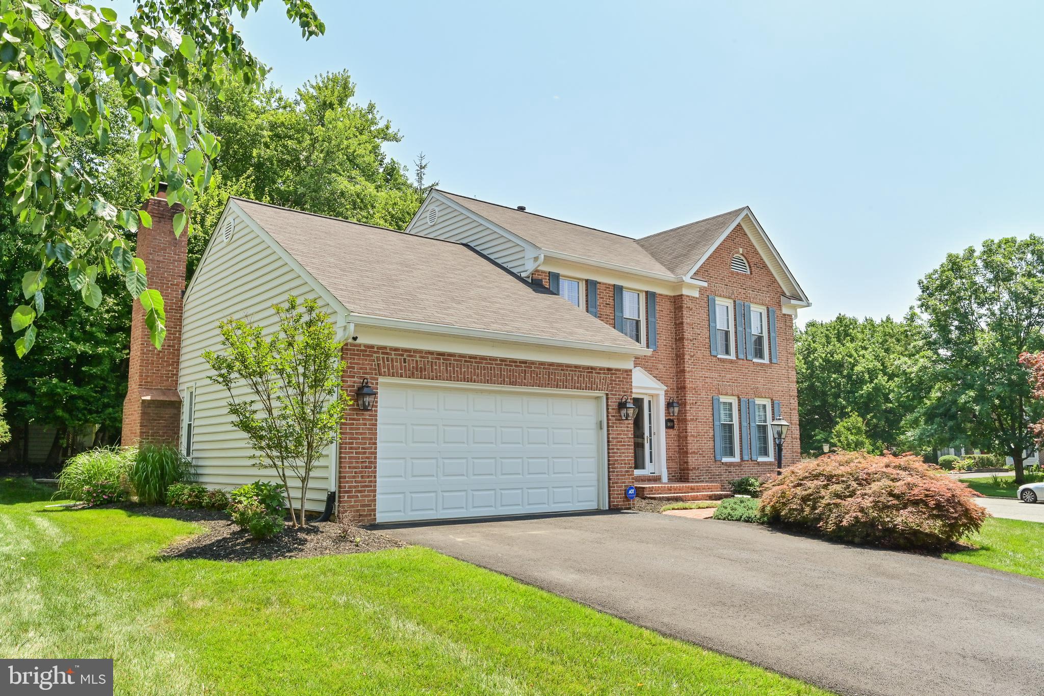 SILVERBROOK ESTATES - Residential