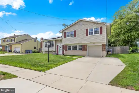 MLS: NJBL2112804