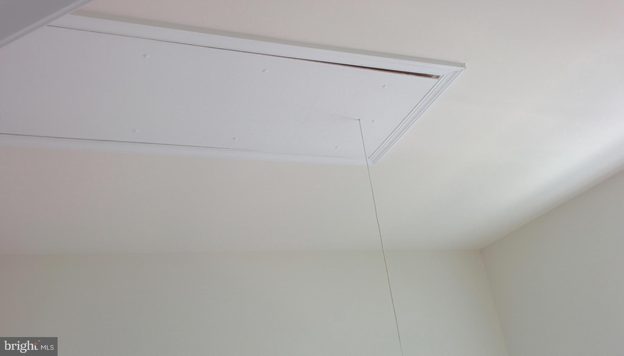 VILLAGES OF URBANA - Residential Lease