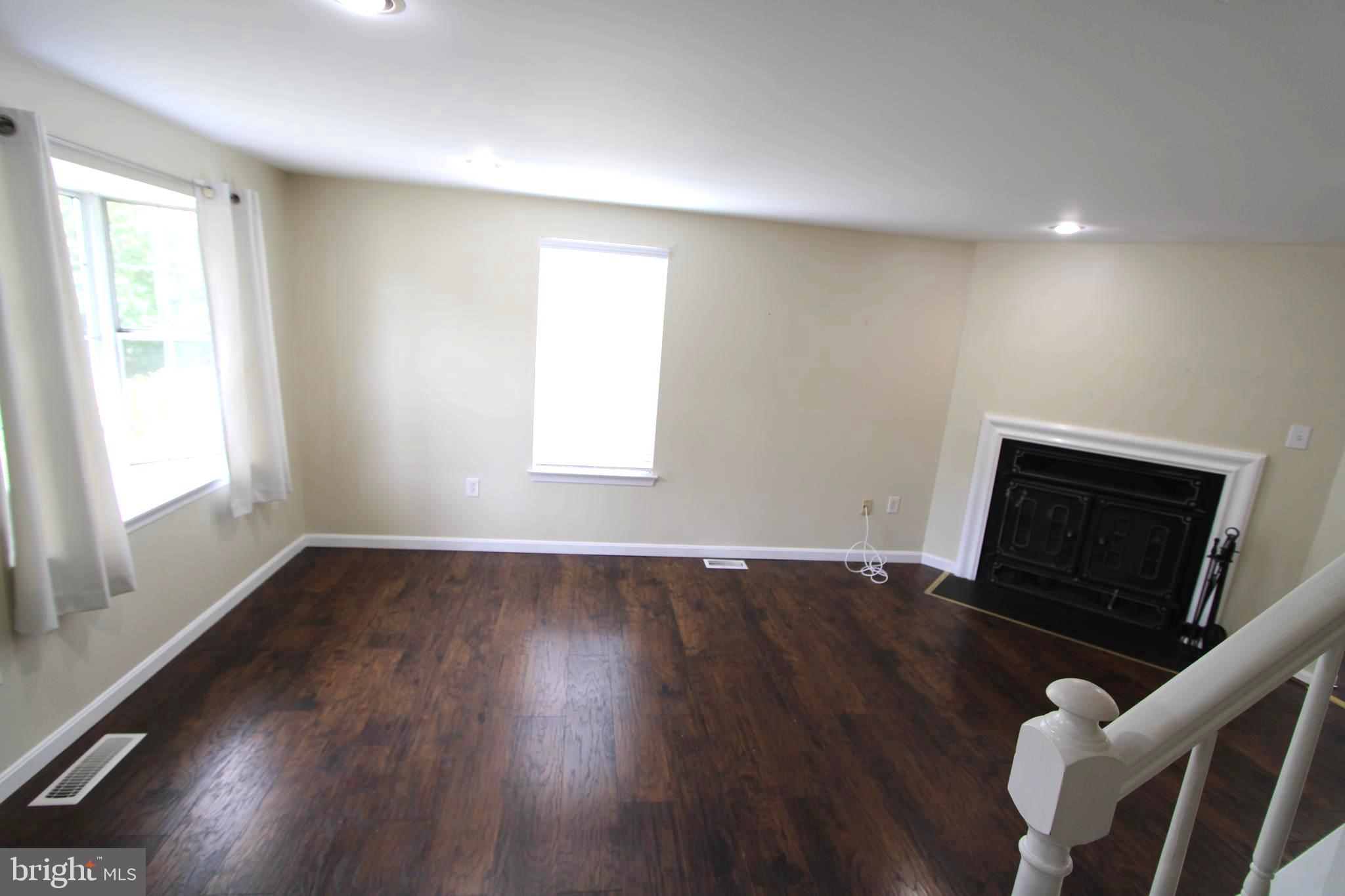 COUNTRYSIDE - Residential Lease