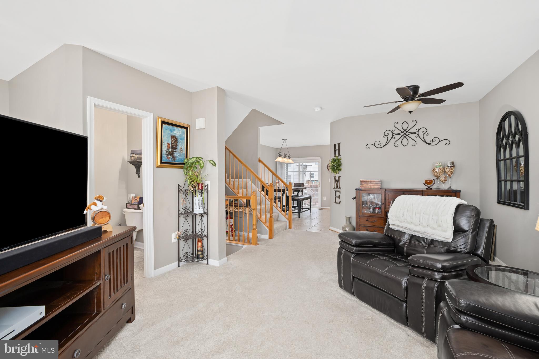 AZALEA WOODS - Residential