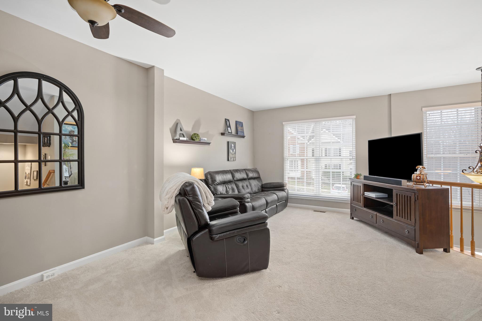 AZALEA WOODS - Residential