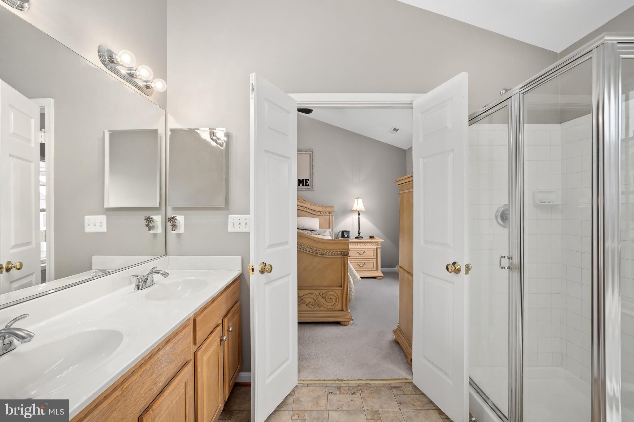 AZALEA WOODS - Residential