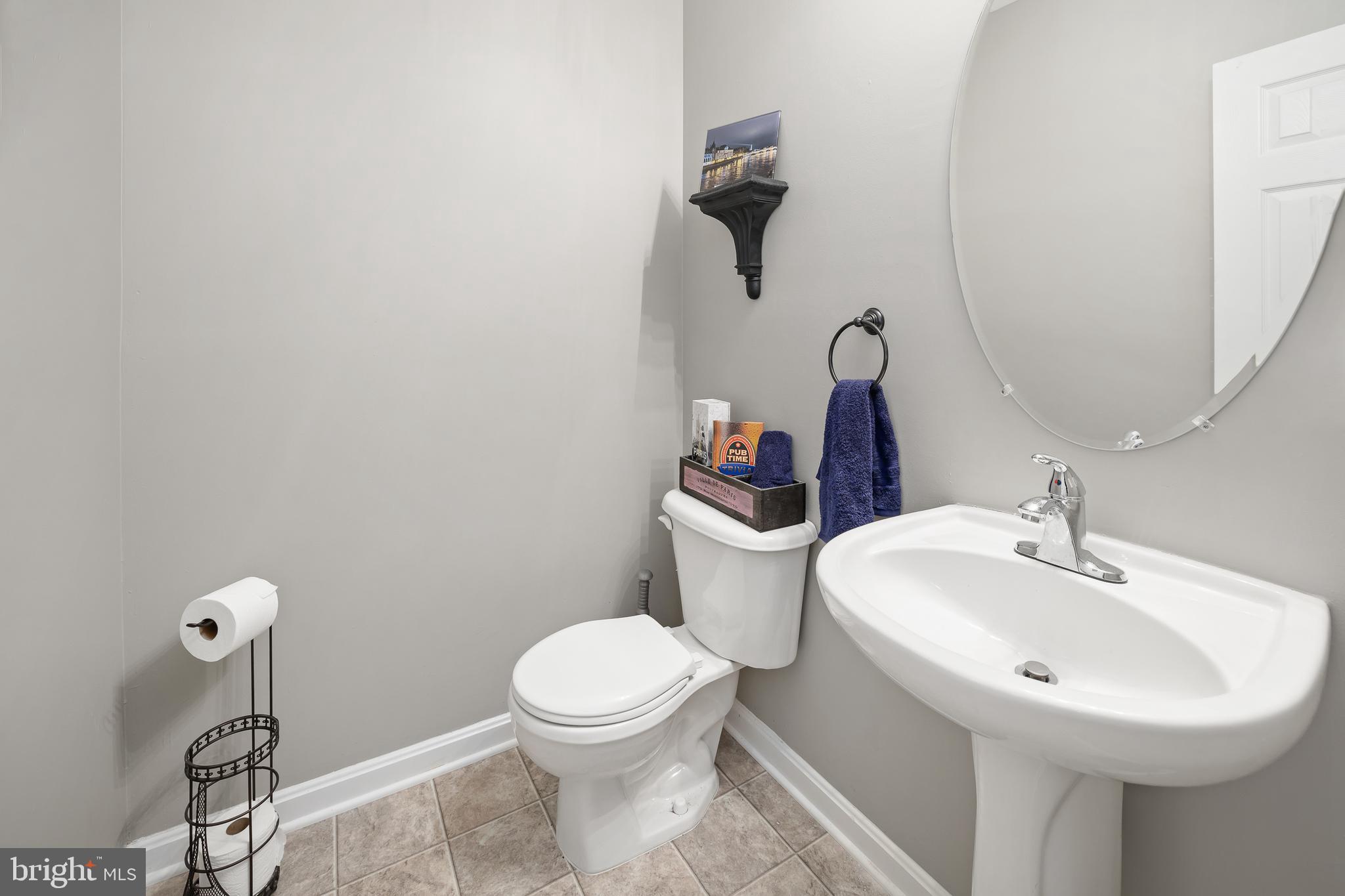 AZALEA WOODS - Residential