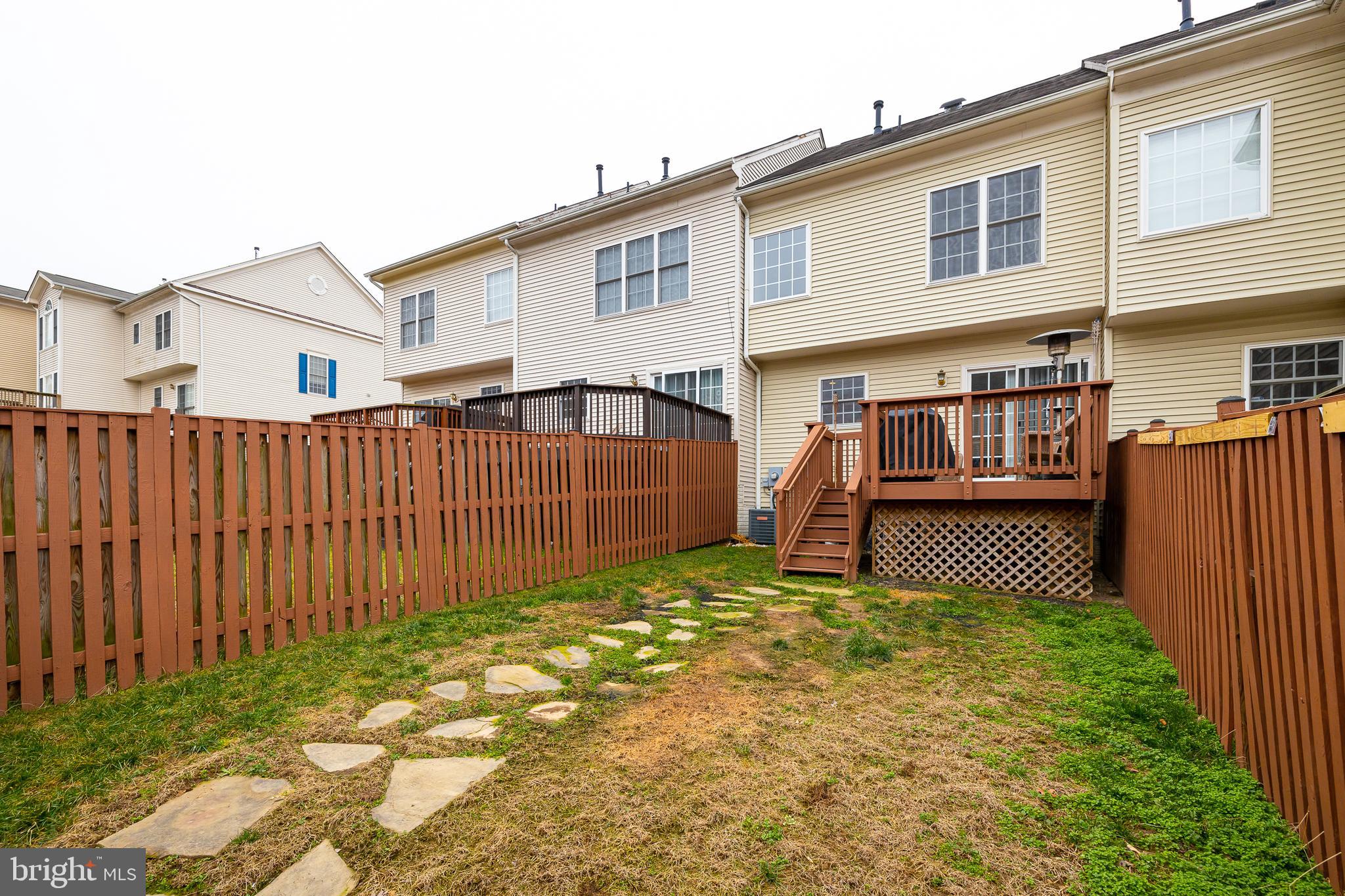 AZALEA WOODS - Residential