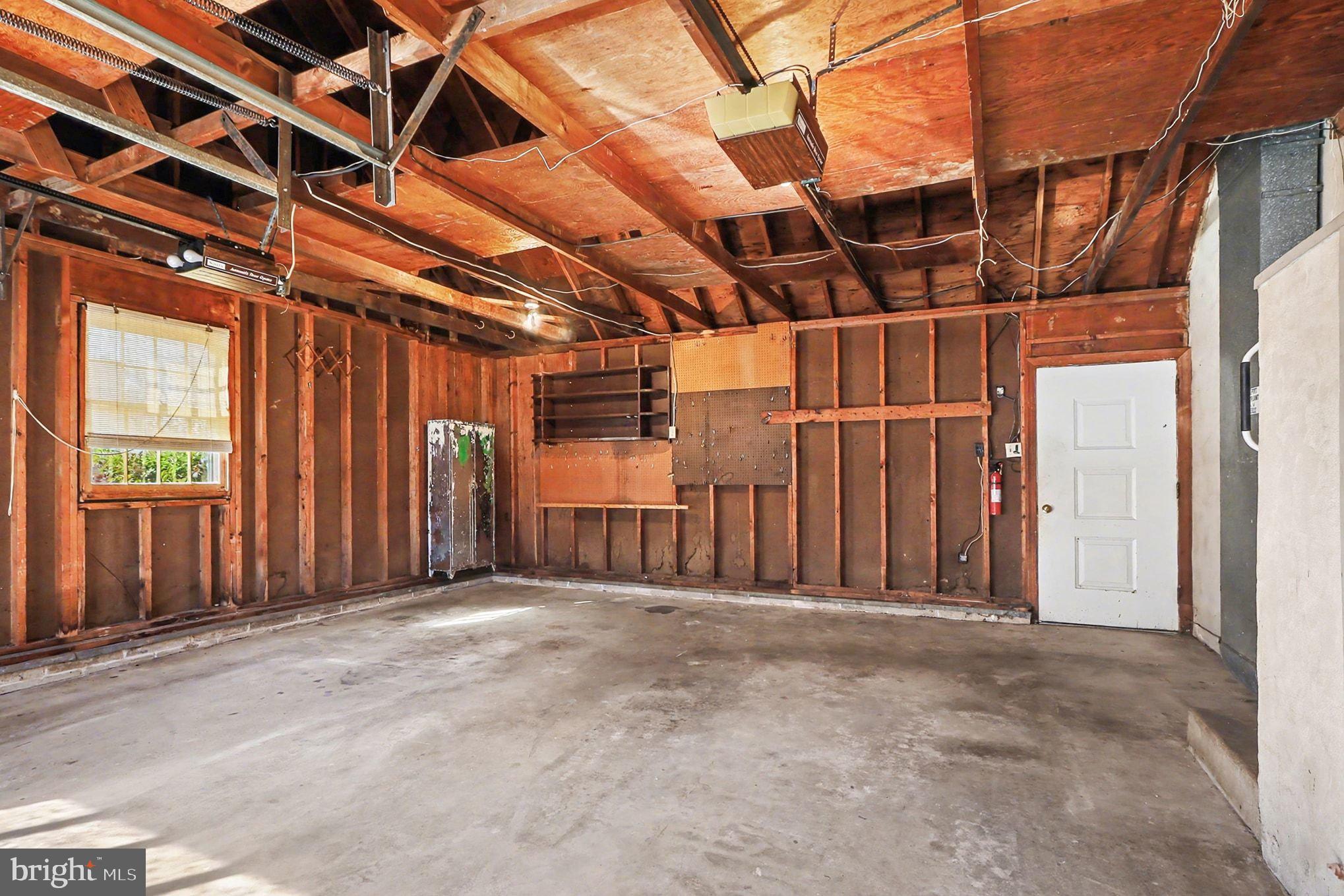 HERMITAGE - Residential