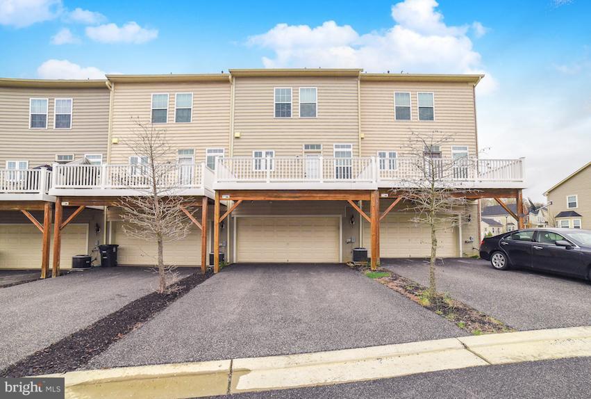 THE PRESERVE AT PISCATAWAY - Residential