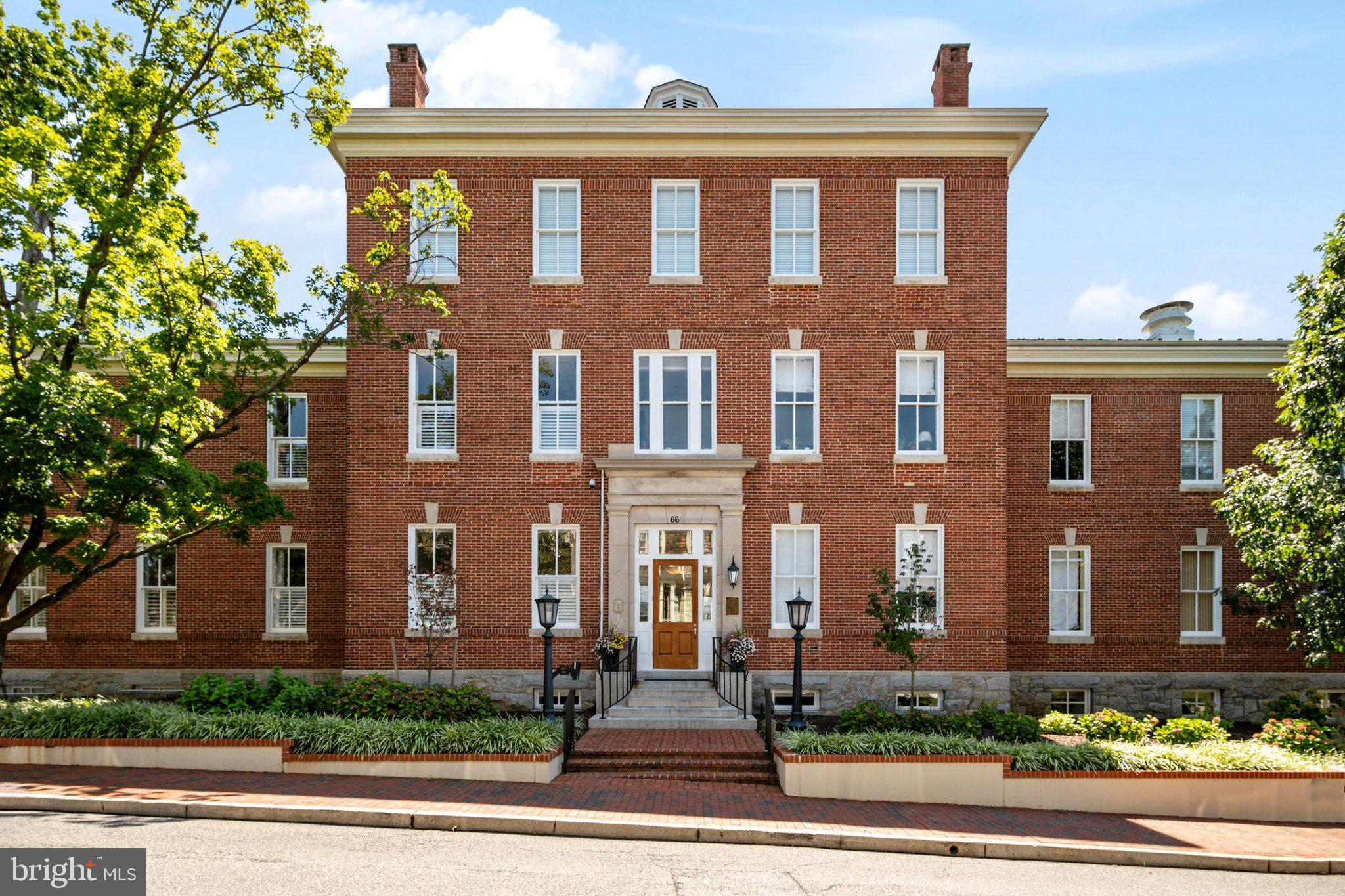 66 FRANKLIN STREET S 413