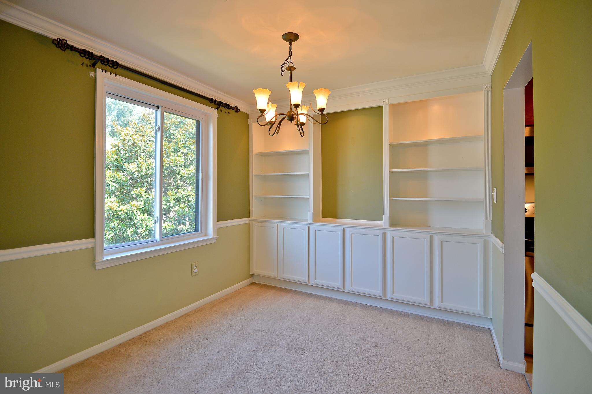 HAWTHORNE VILLAGE - Residential Lease