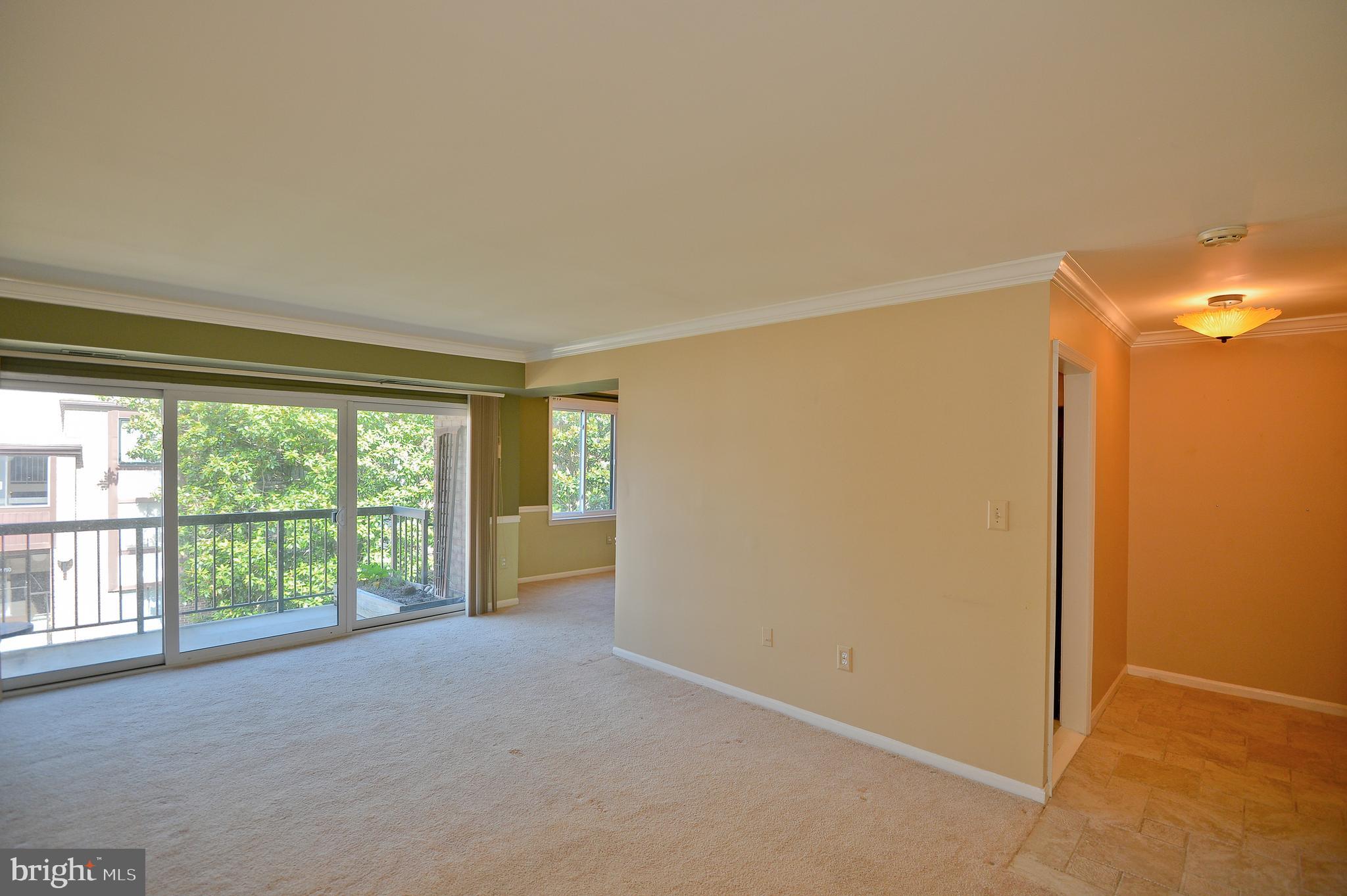 HAWTHORNE VILLAGE - Residential Lease