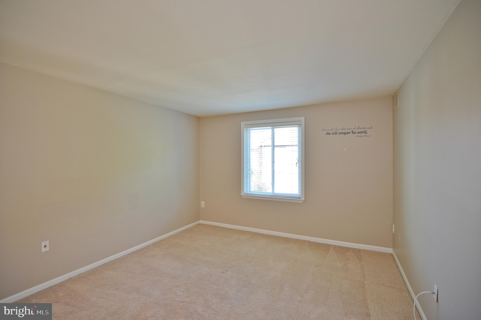 HAWTHORNE VILLAGE - Residential Lease