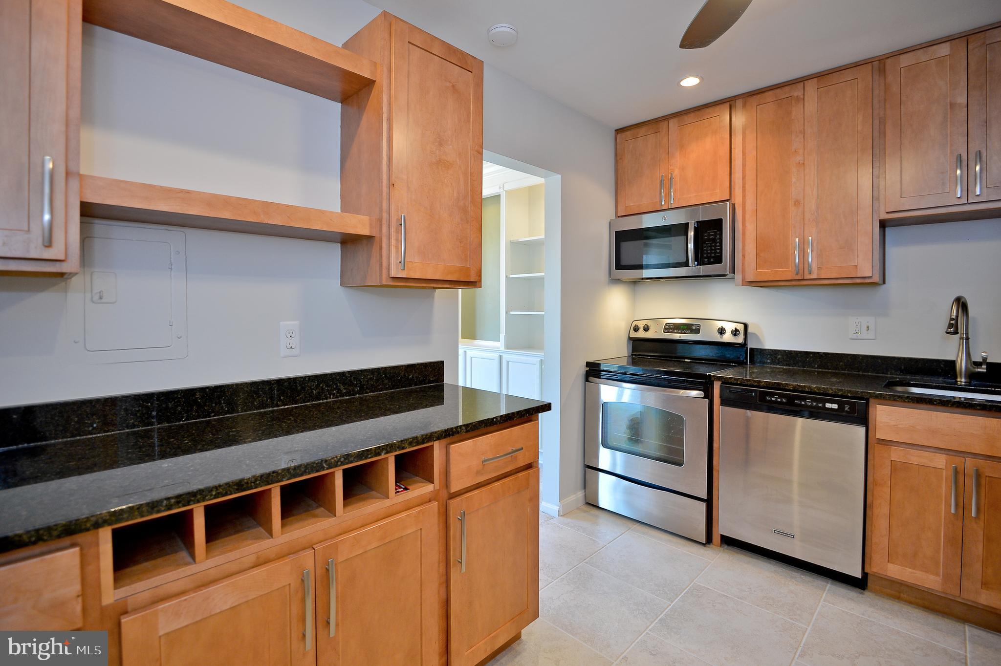 HAWTHORNE VILLAGE - Residential Lease