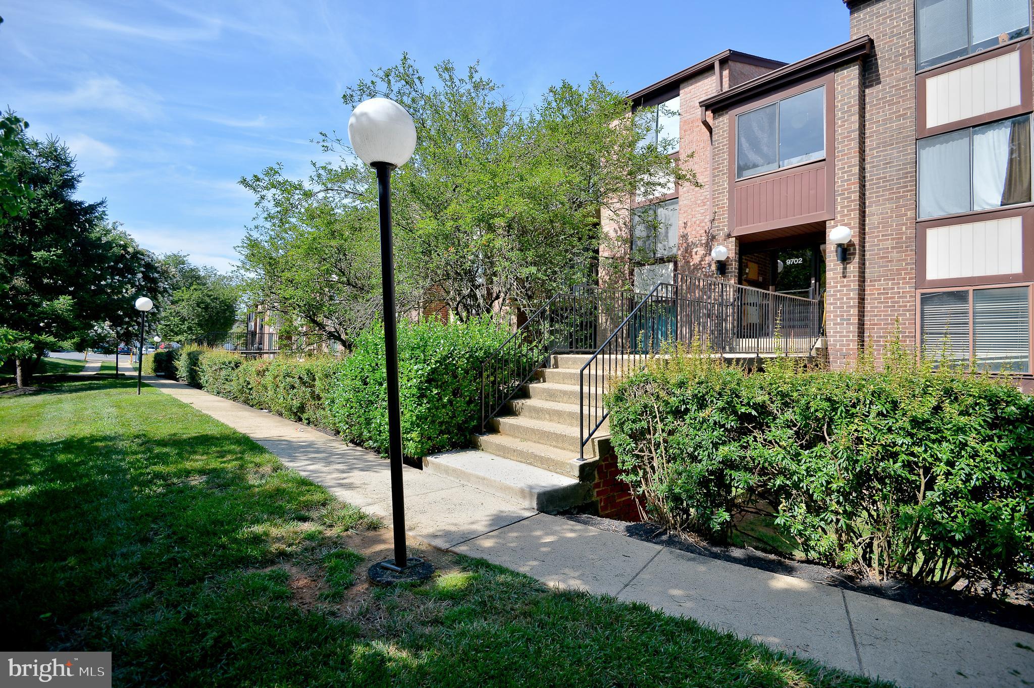 HAWTHORNE VILLAGE - Residential Lease