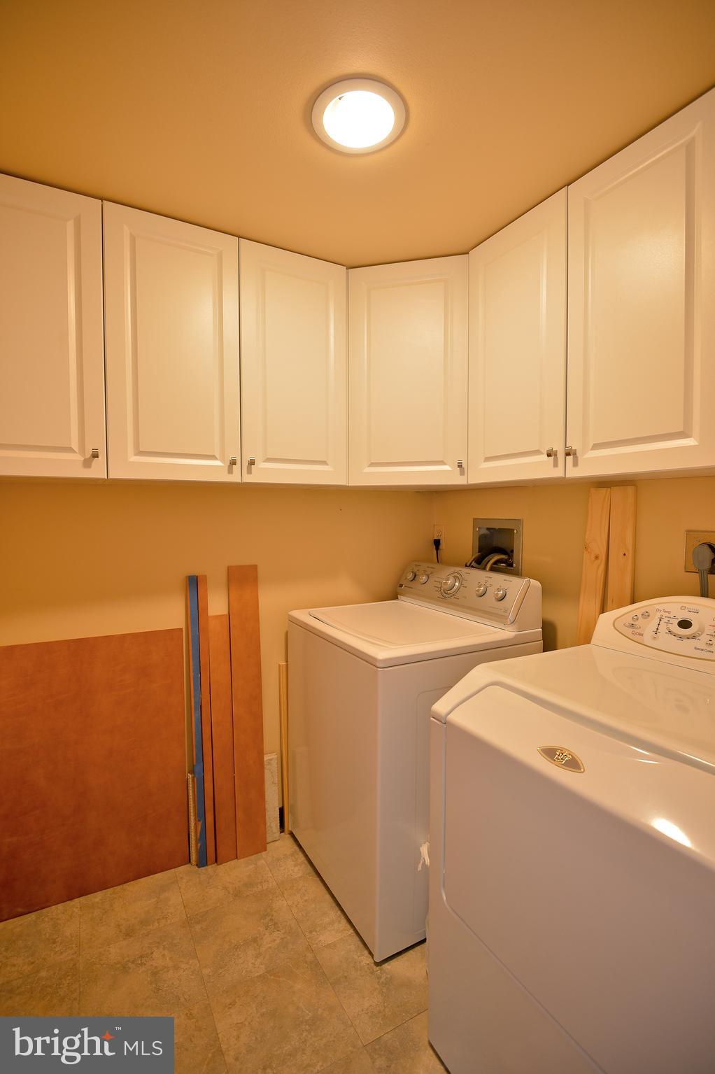 HAWTHORNE VILLAGE - Residential Lease