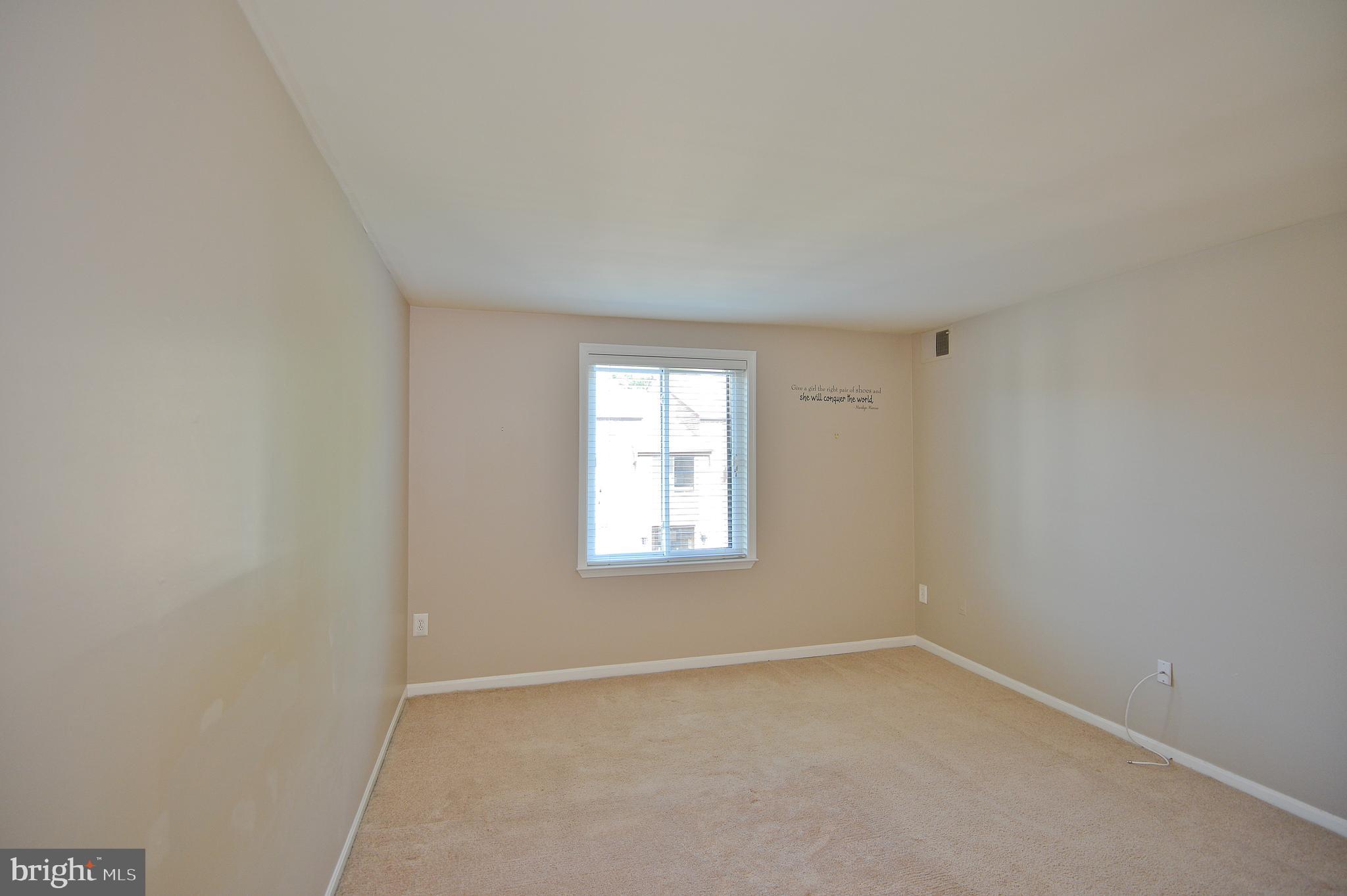 HAWTHORNE VILLAGE - Residential Lease